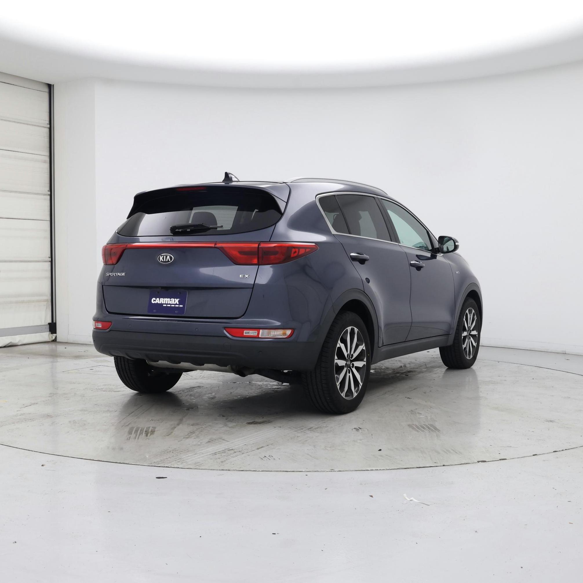 Thumbnail: 2017 Kia Sportage - 8