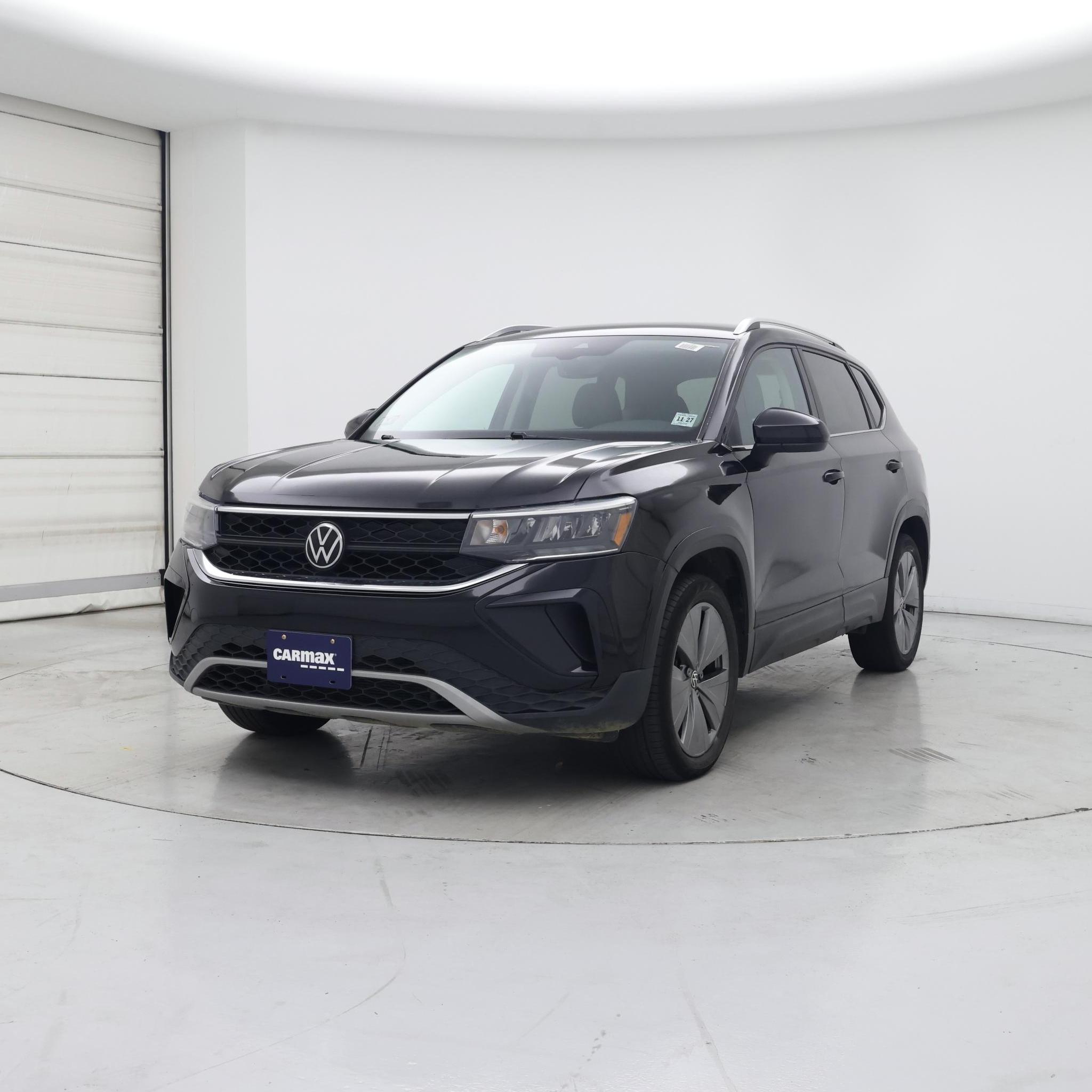 Thumbnail: 2022 Volkswagen Taos - 4