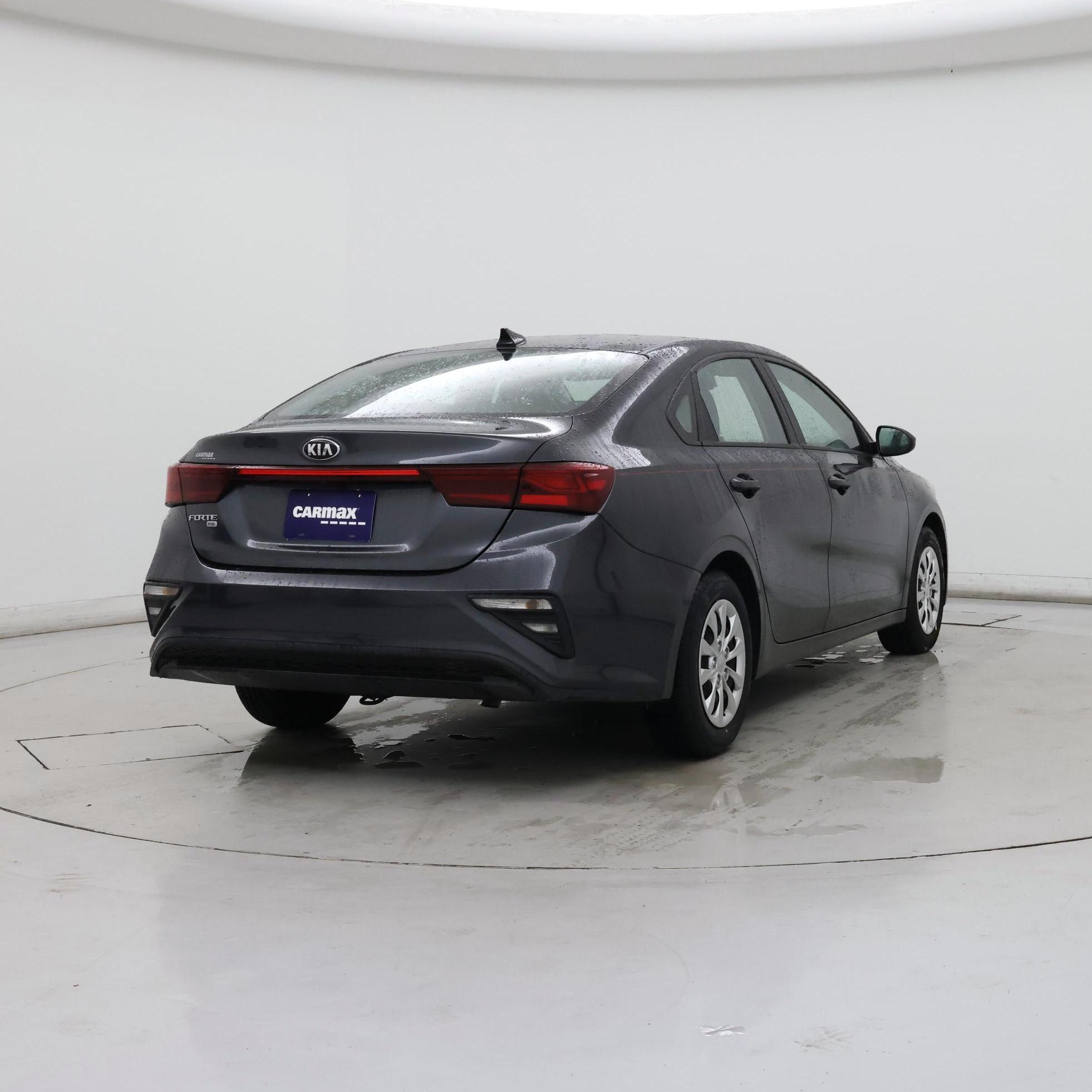 Thumbnail: 2019 Kia Forte - 8