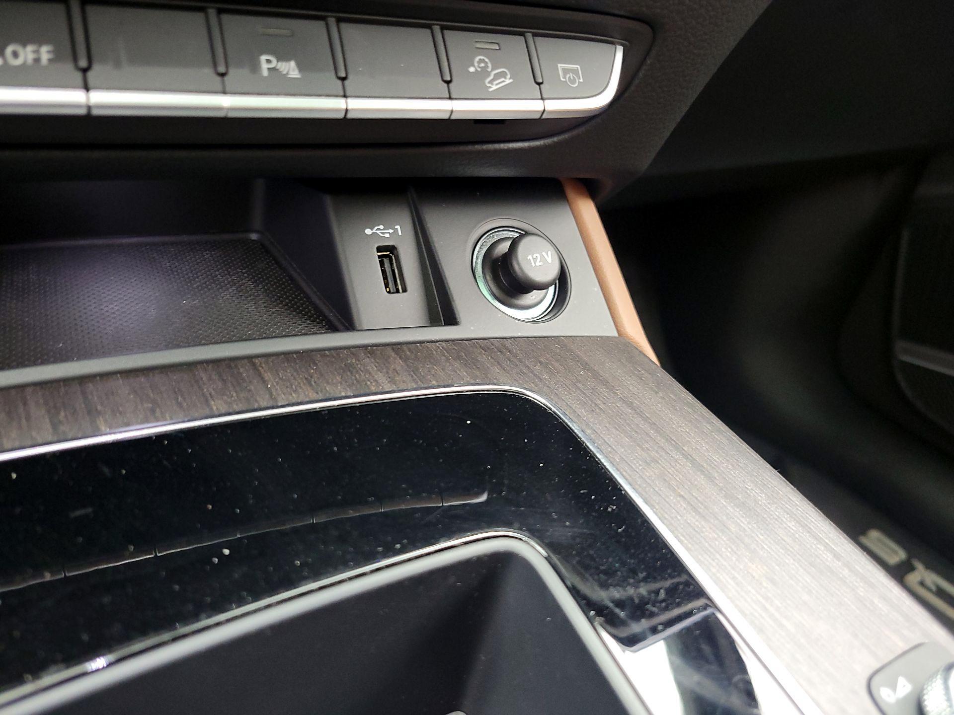 Thumbnail: 2021 Audi Q5 - 18