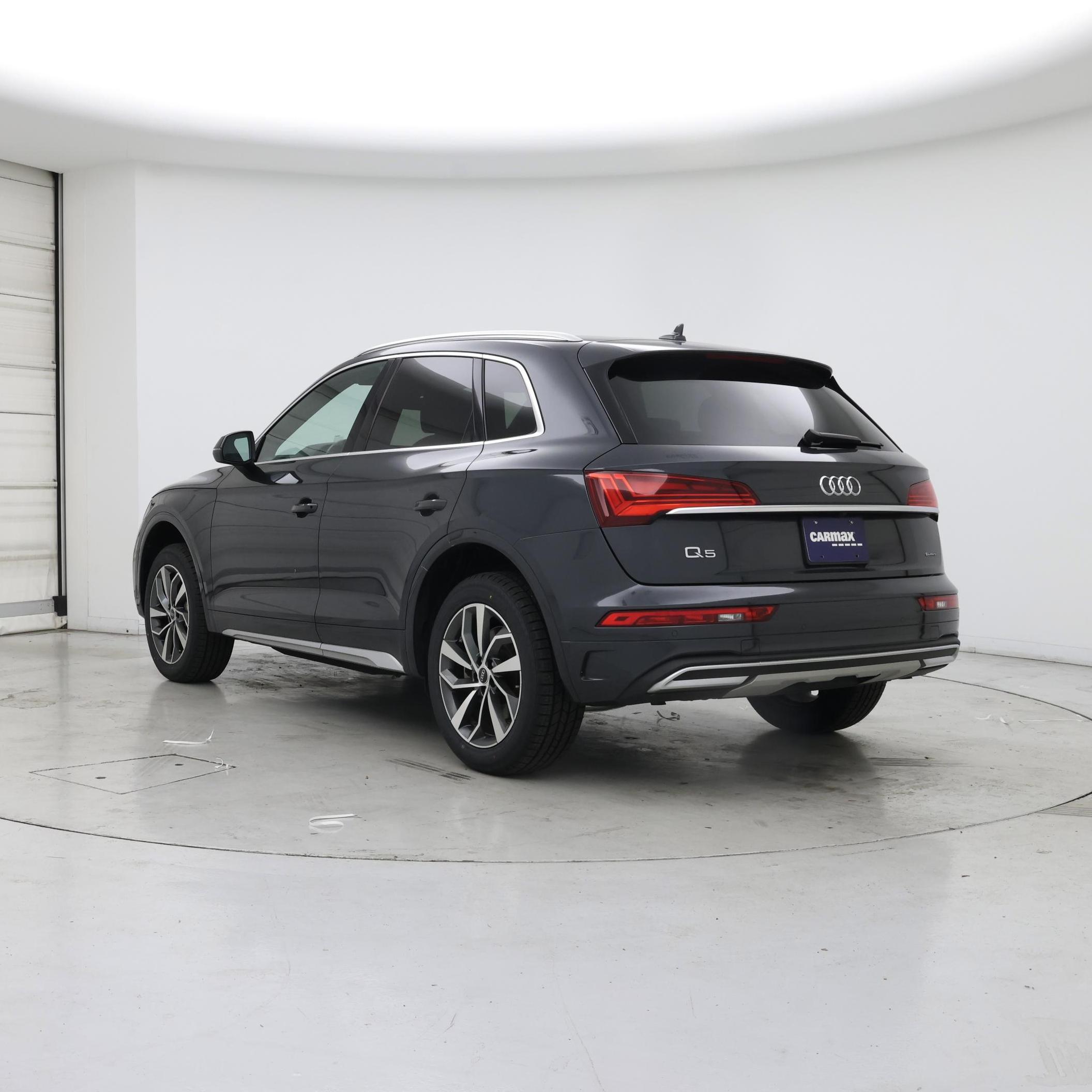 Thumbnail: 2021 Audi Q5 - 2