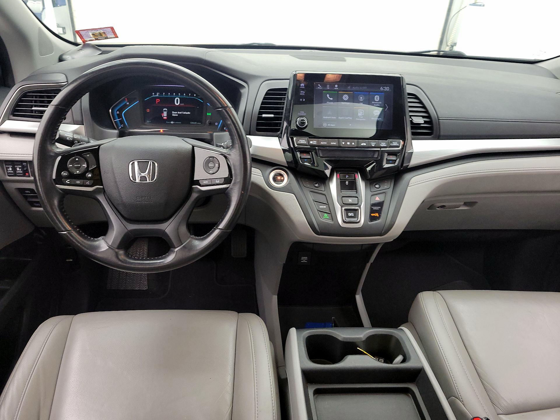 Thumbnail: 2018 Honda Odyssey - 9