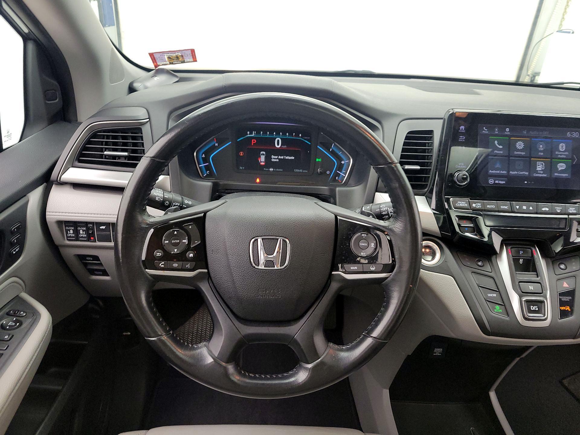 Thumbnail: 2018 Honda Odyssey - 10