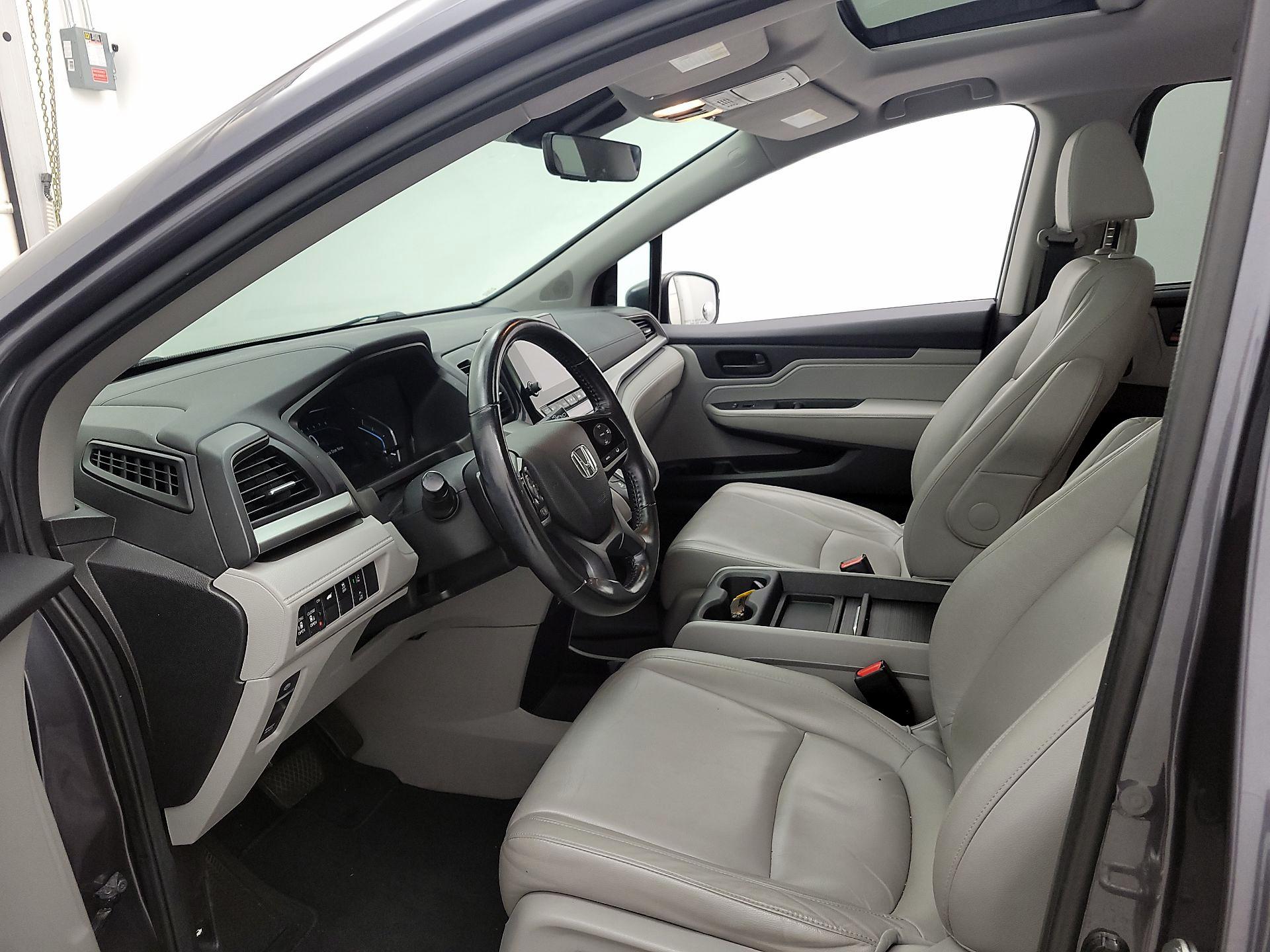 Thumbnail: 2018 Honda Odyssey - 11