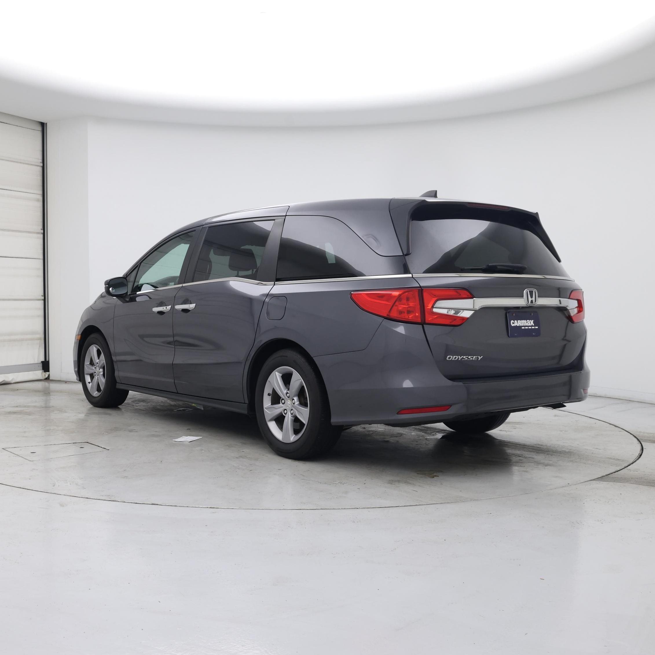 Thumbnail: 2018 Honda Odyssey - 2
