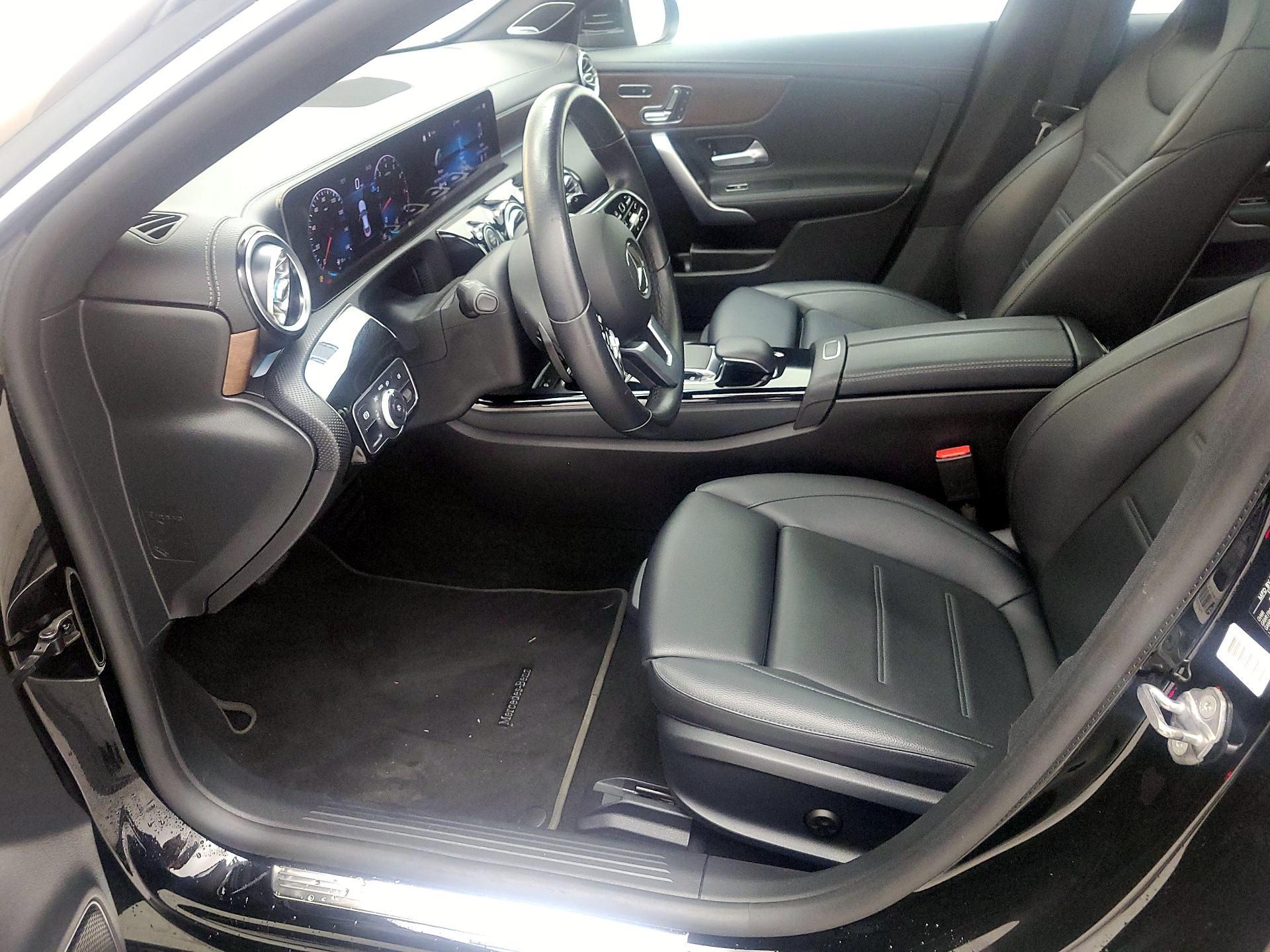 Thumbnail: 2020 Mercedes-Benz CLA - 11