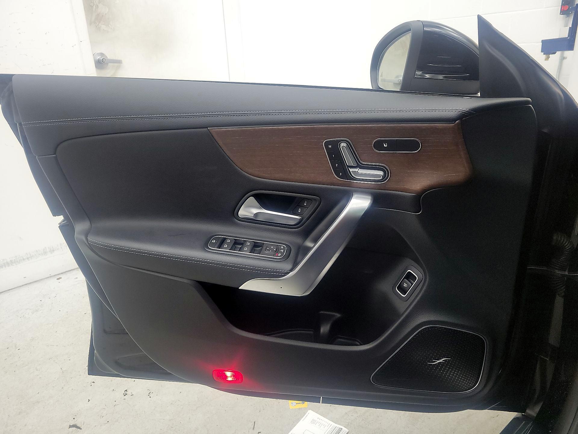 Thumbnail: 2020 Mercedes-Benz CLA - 12