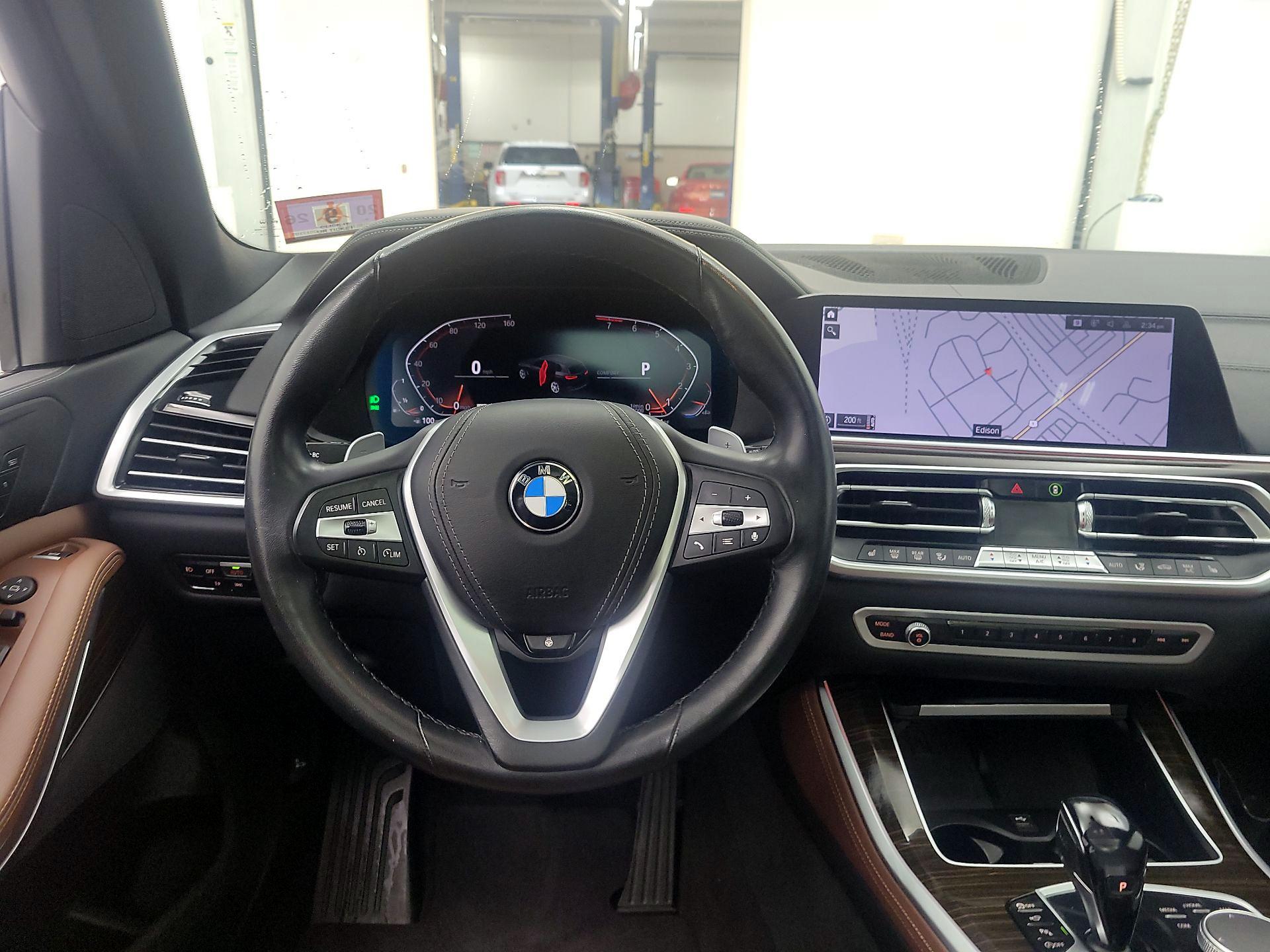 Thumbnail: 2020 BMW X5 - 10