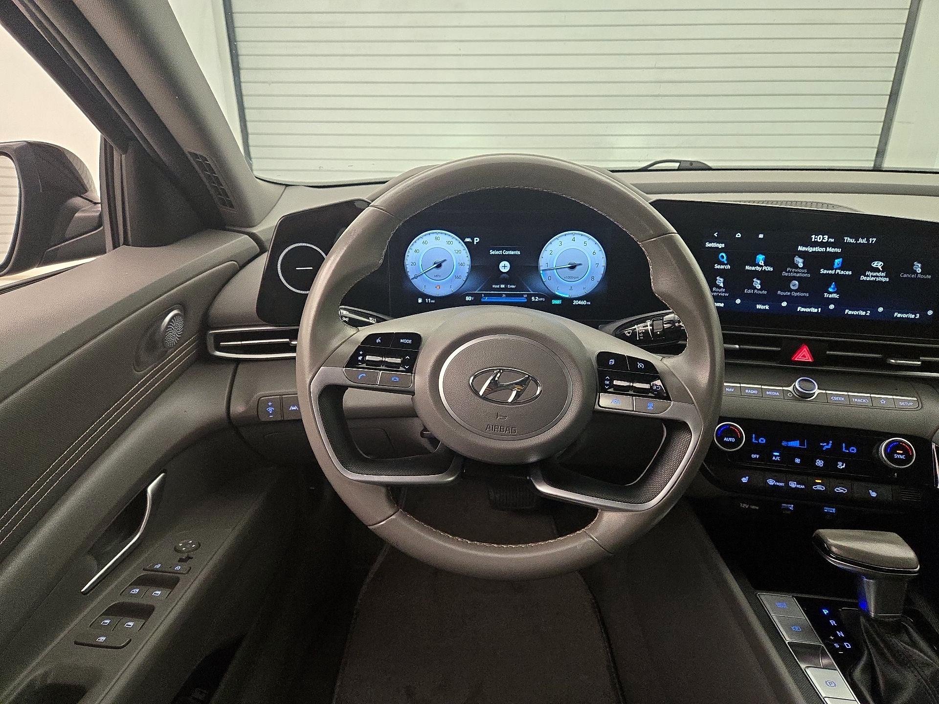 Thumbnail: 2023 Hyundai Elantra - 10