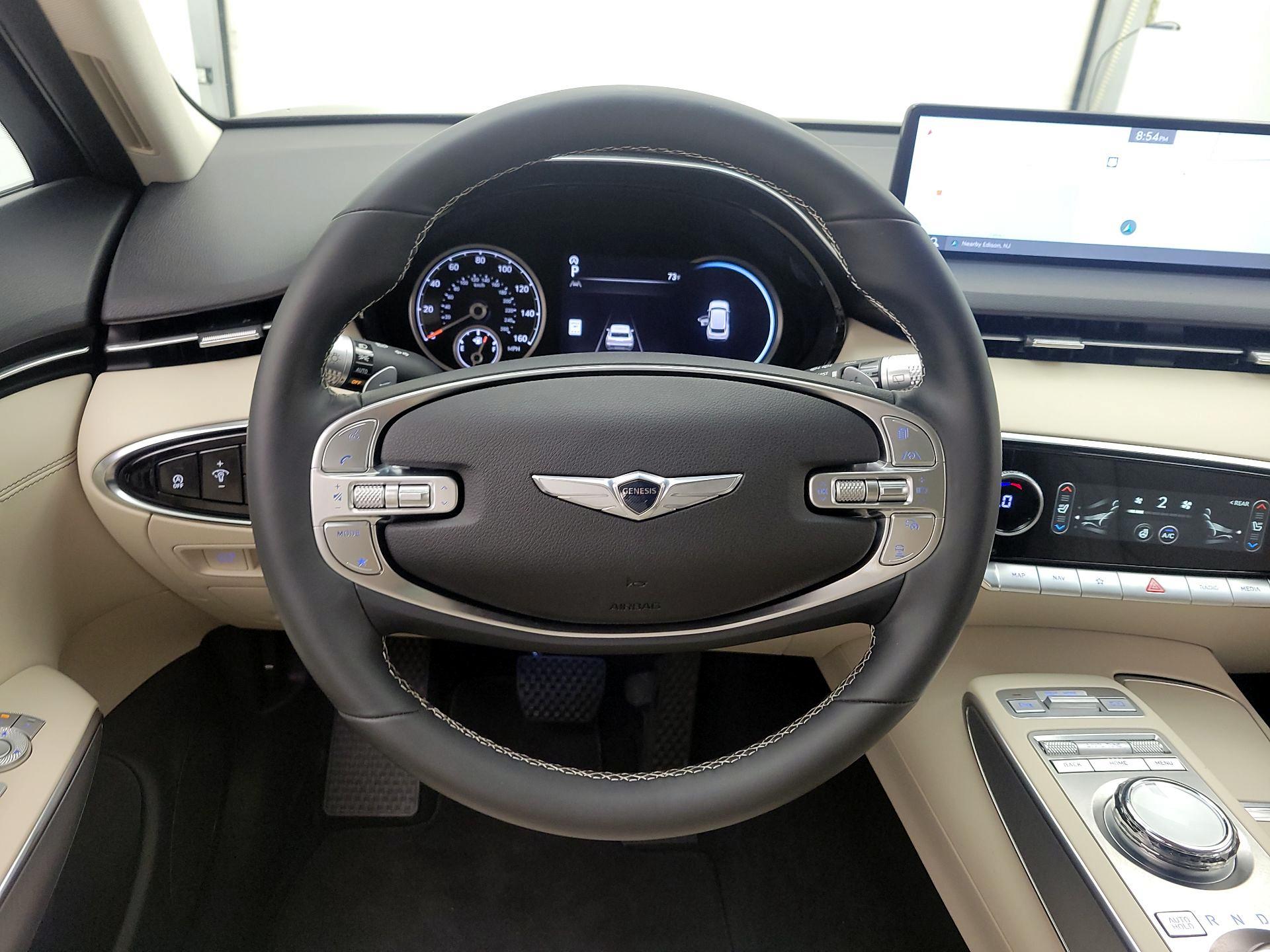 Thumbnail: 2023 Genesis GV70 - 10