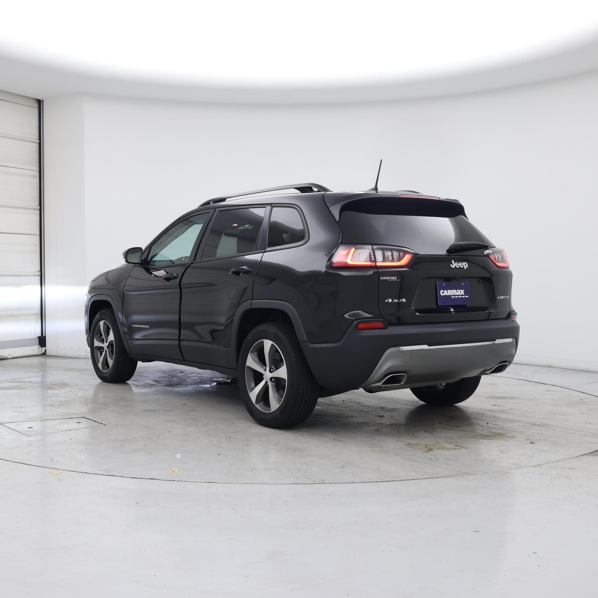 Thumbnail: 2022 Jeep Cherokee - 2