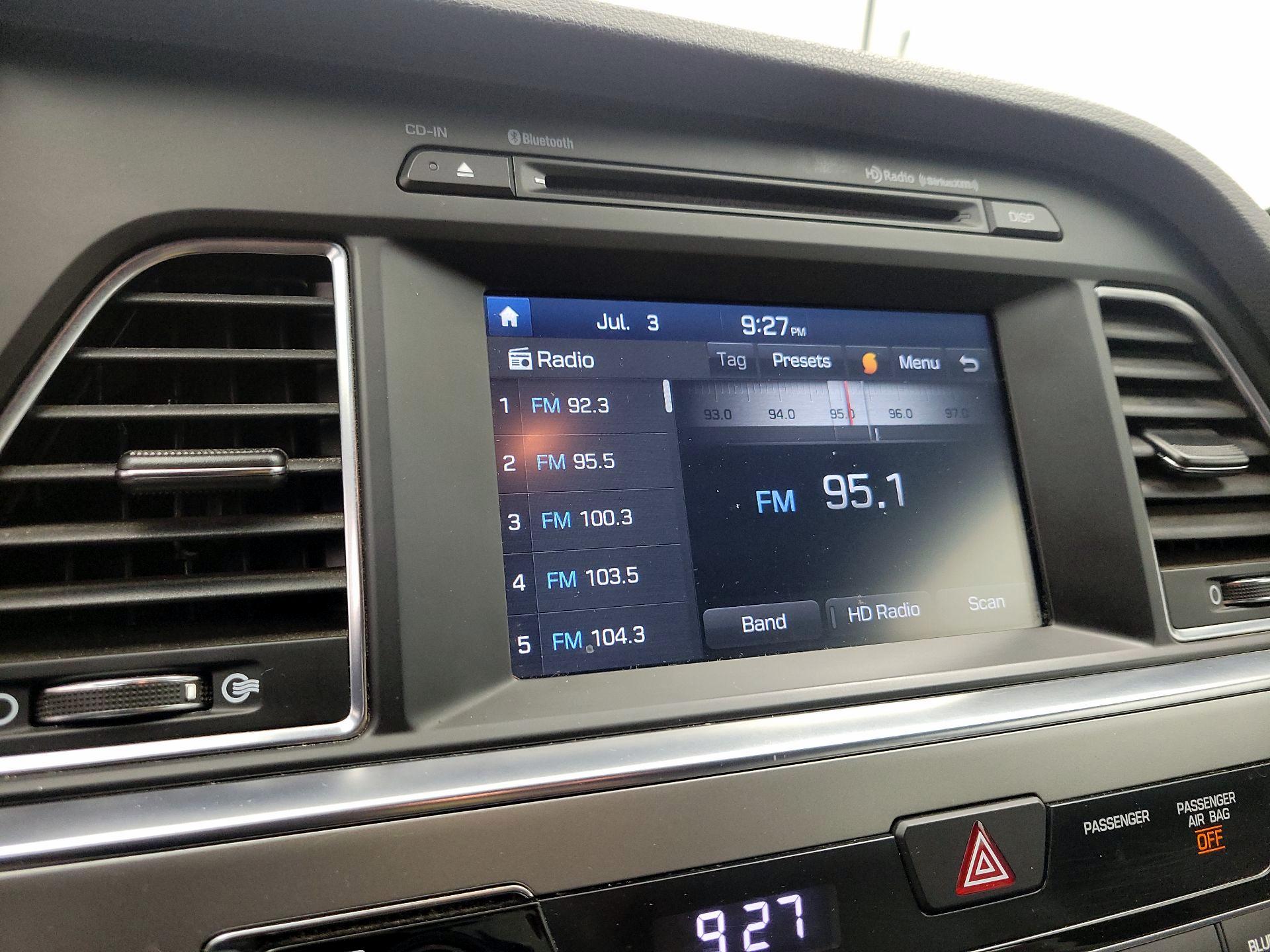 Thumbnail: 2017 Hyundai Sonata - 15