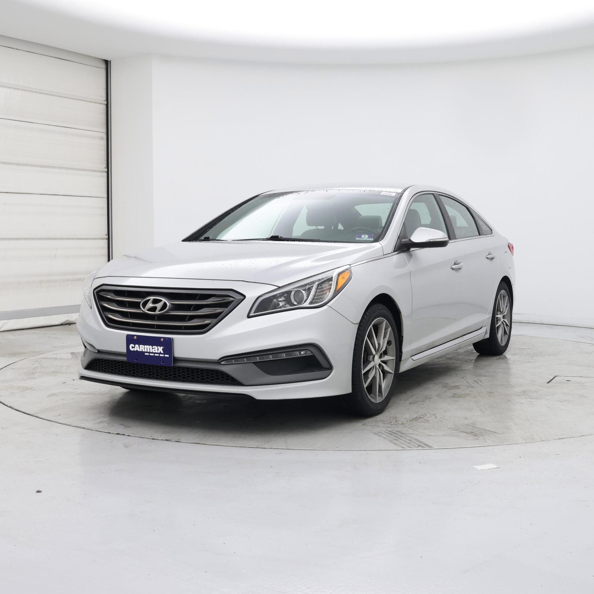 Thumbnail: 2017 Hyundai Sonata - 4