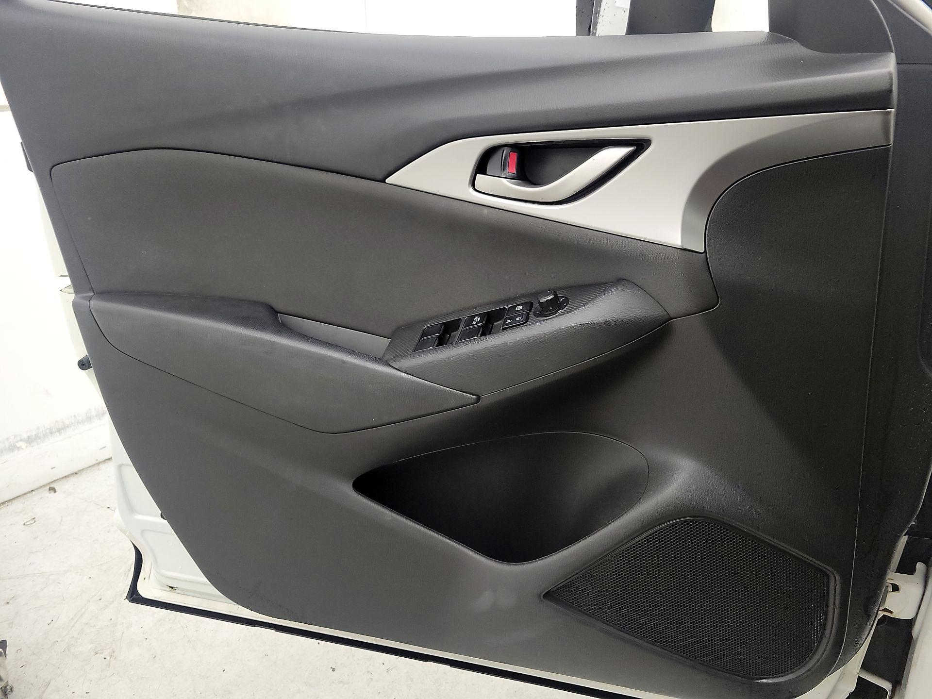 Thumbnail: 2016 Mazda CX-3 - 12