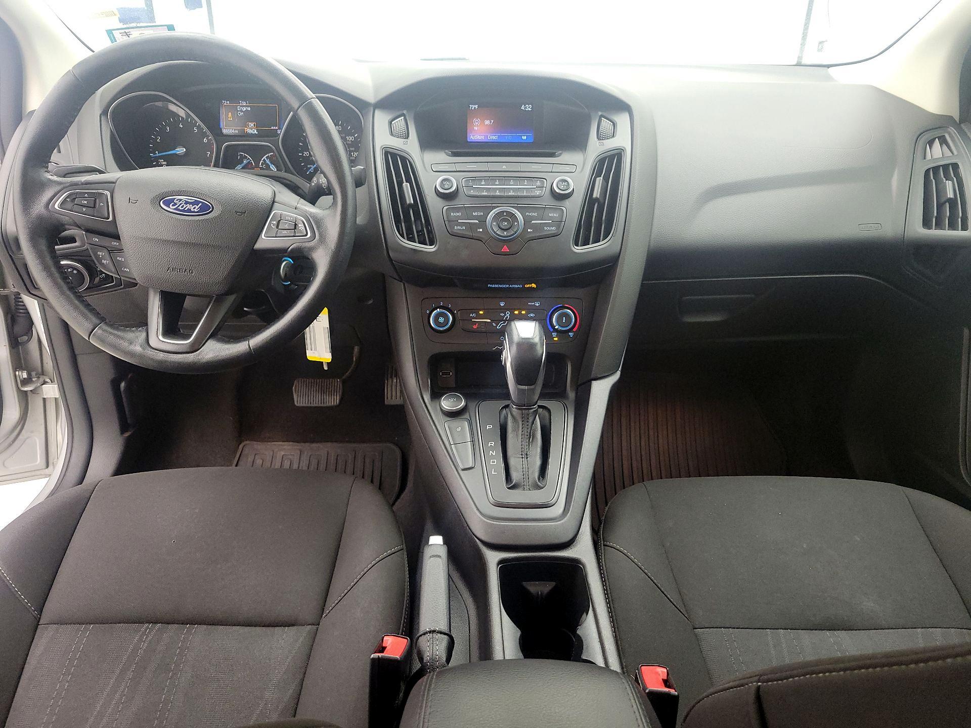 Thumbnail: 2016 Ford Focus - 9