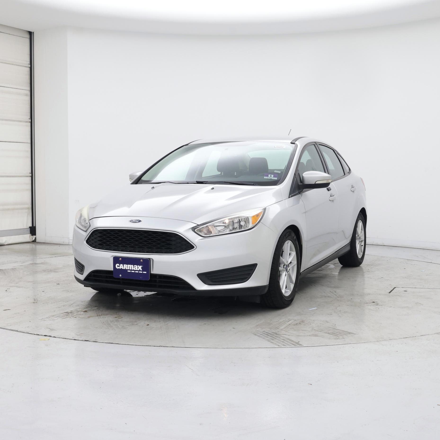 Thumbnail: 2016 Ford Focus - 4