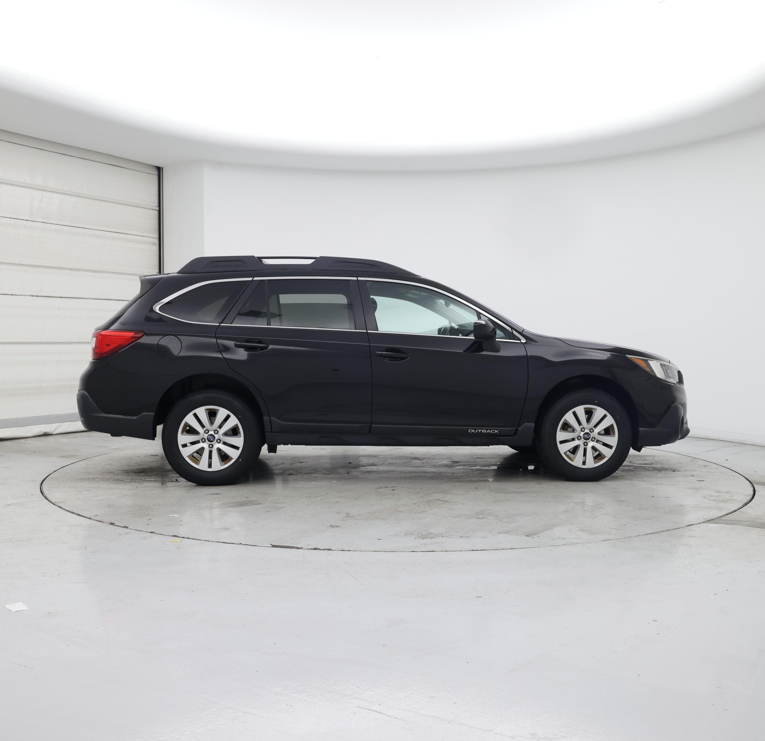 Thumbnail: 2018 Subaru Outback - 7