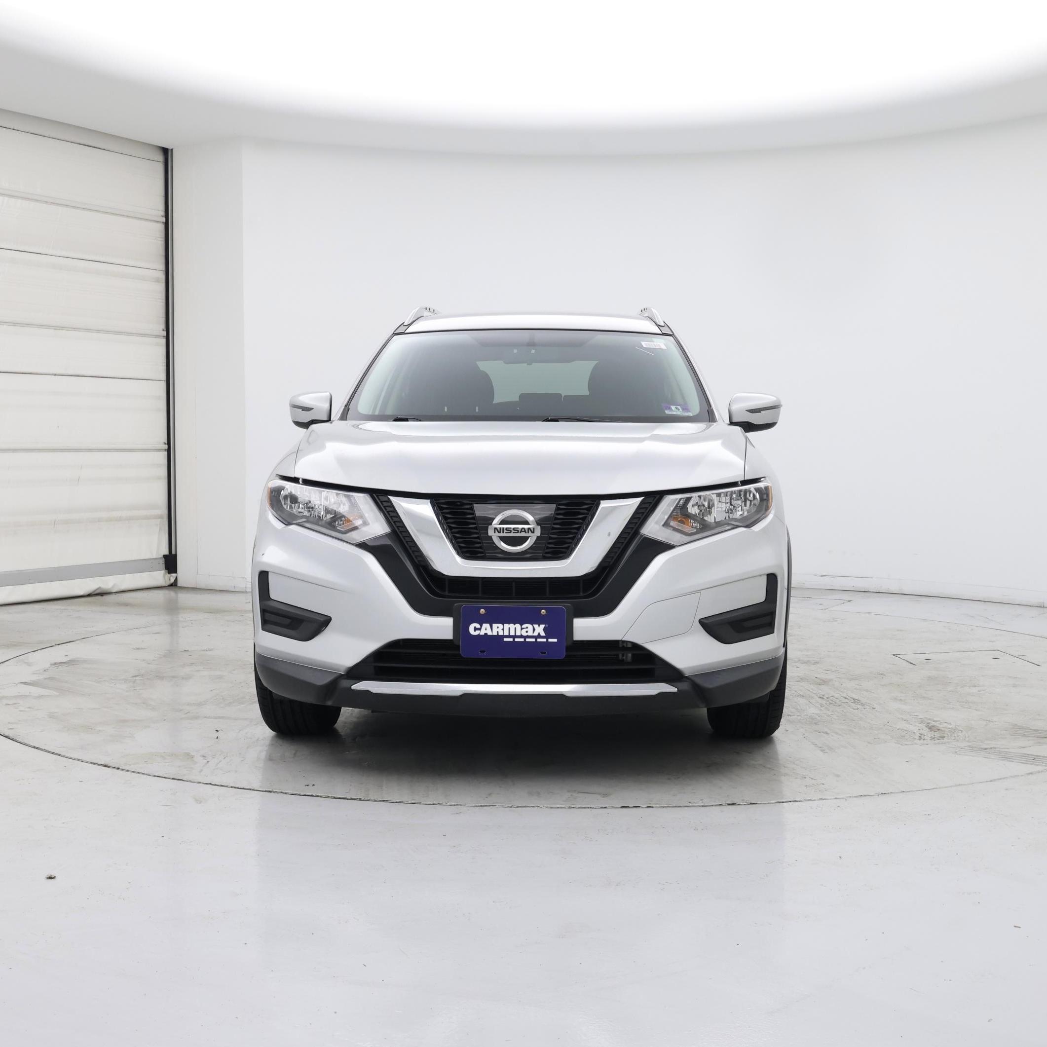 Thumbnail: 2017 Nissan Rogue - 5