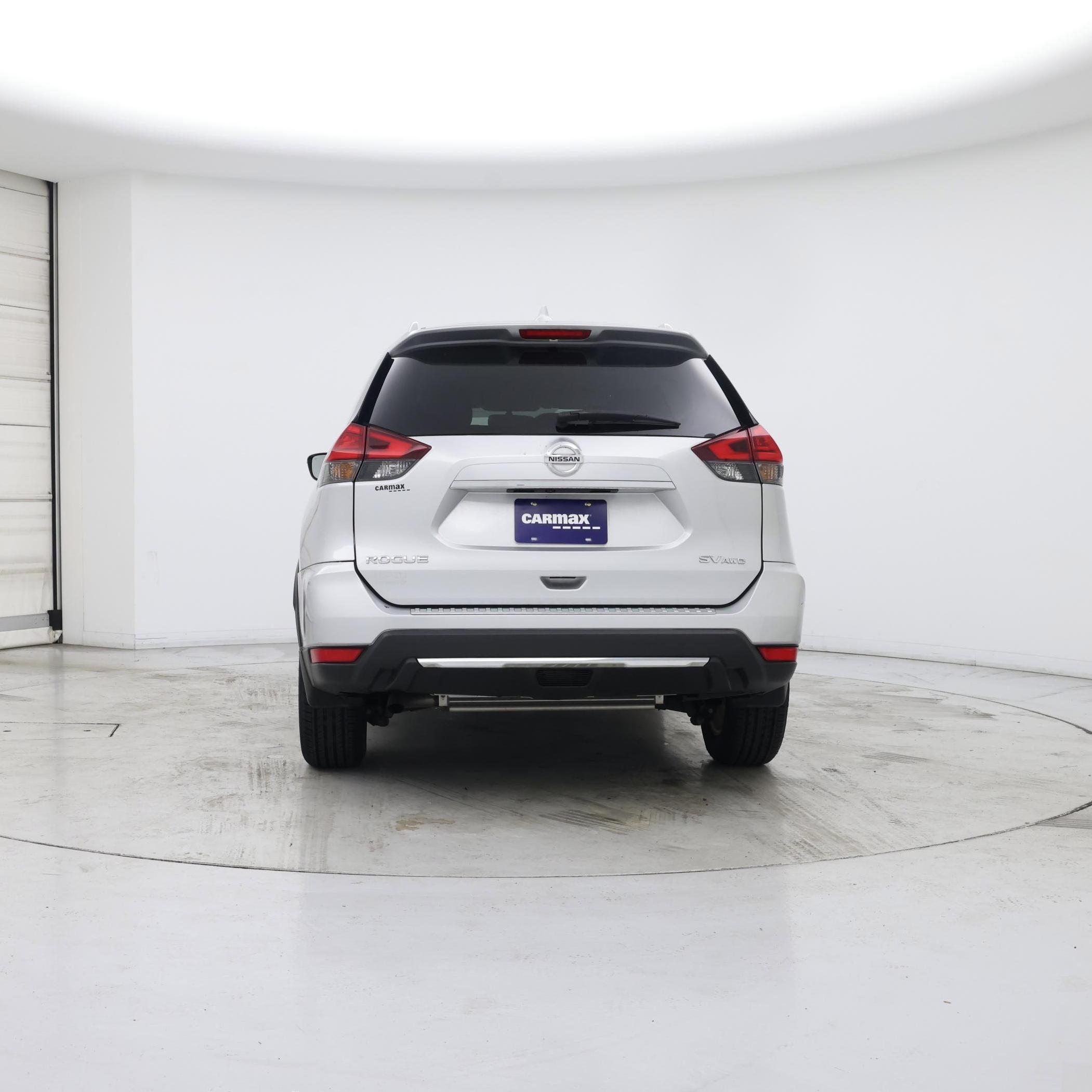 Thumbnail: 2017 Nissan Rogue - 6