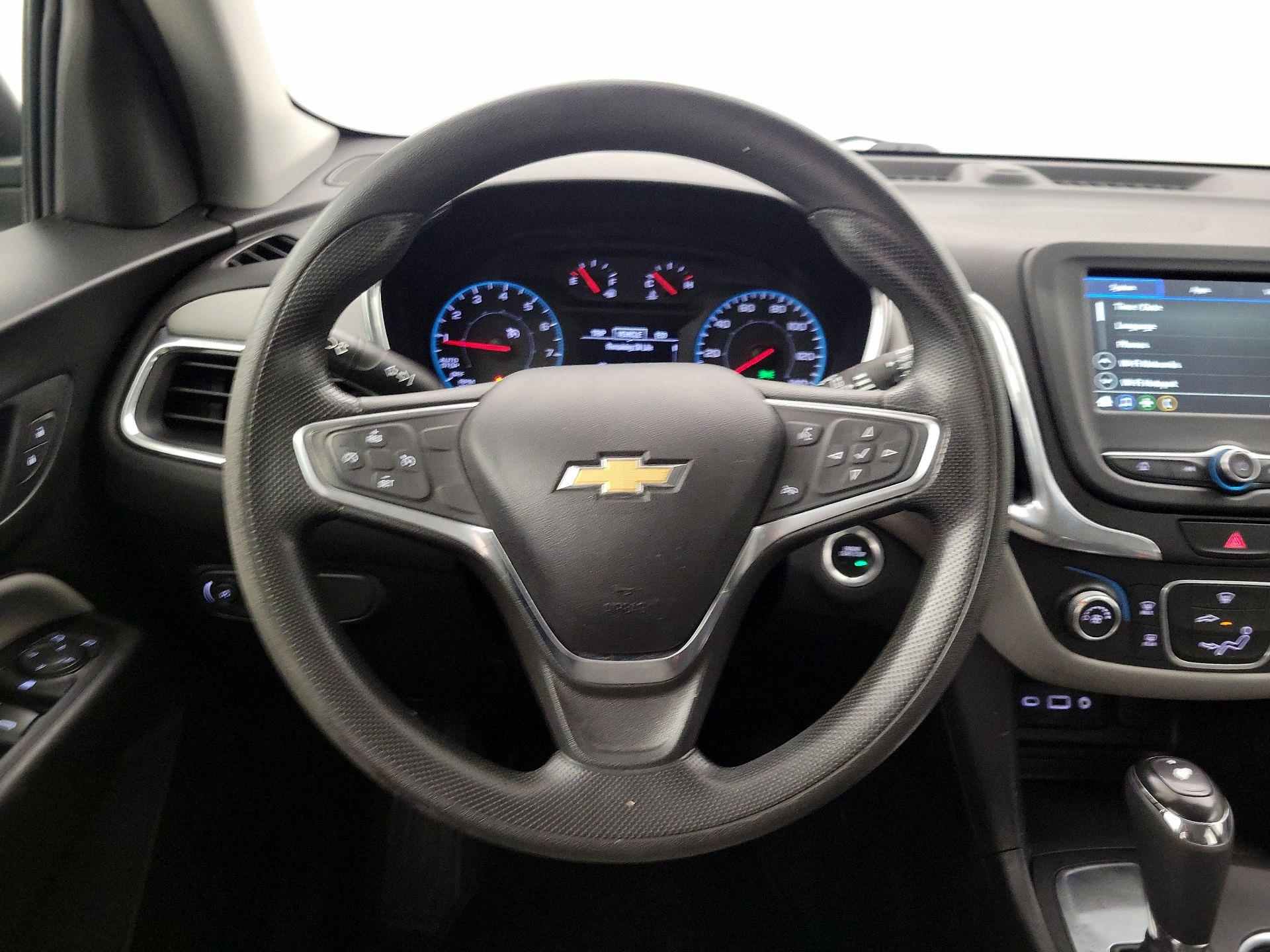 Thumbnail: 2019 Chevrolet Equinox - 10