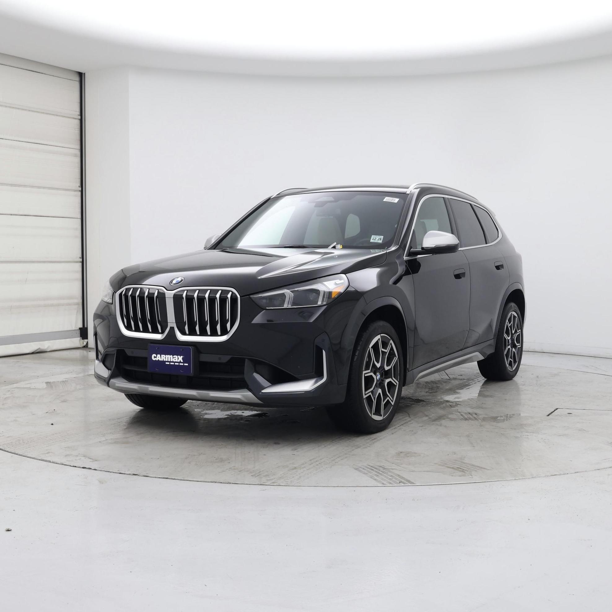 Thumbnail: 2023 BMW X1 - 4
