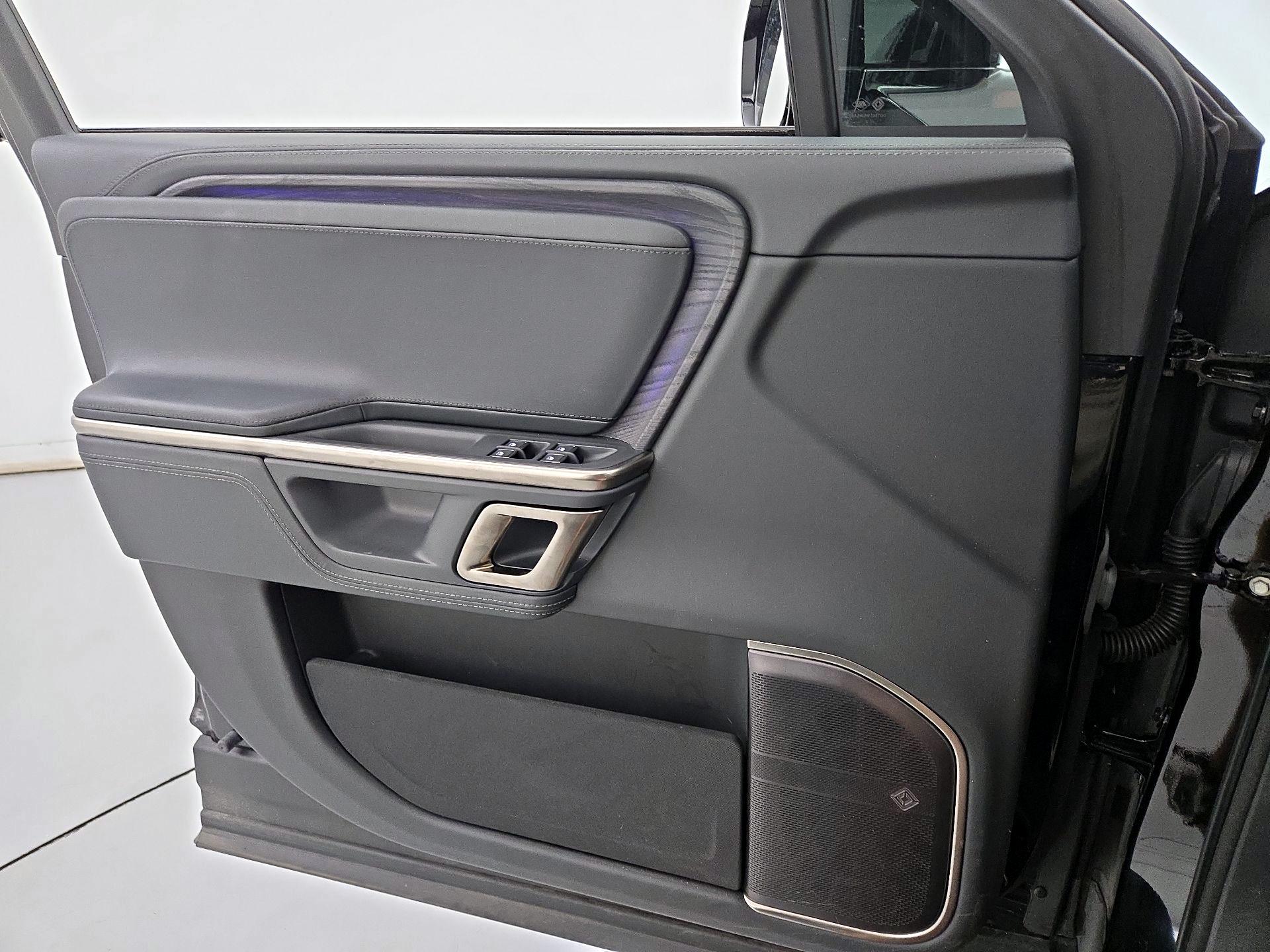 Thumbnail: 2023 Rivian R1S - 12
