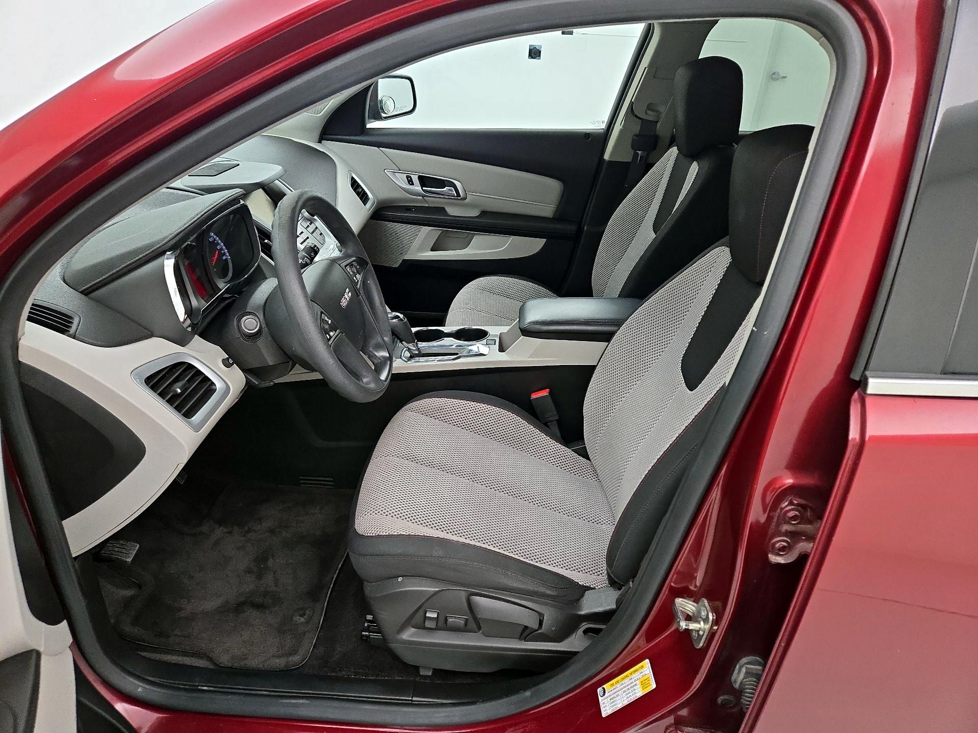 Thumbnail: 2016 GMC Terrain - 11