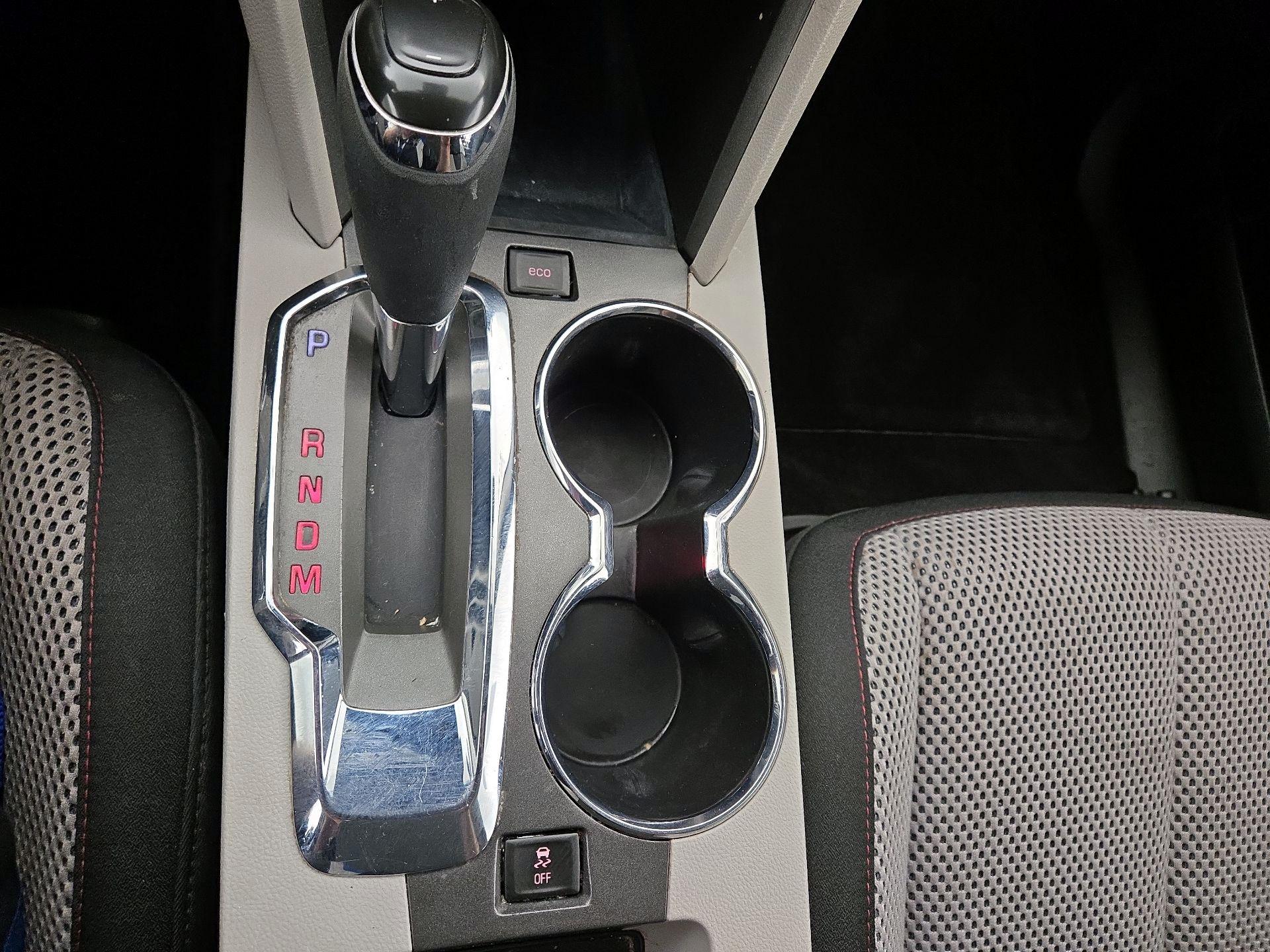 Thumbnail: 2016 GMC Terrain - 17
