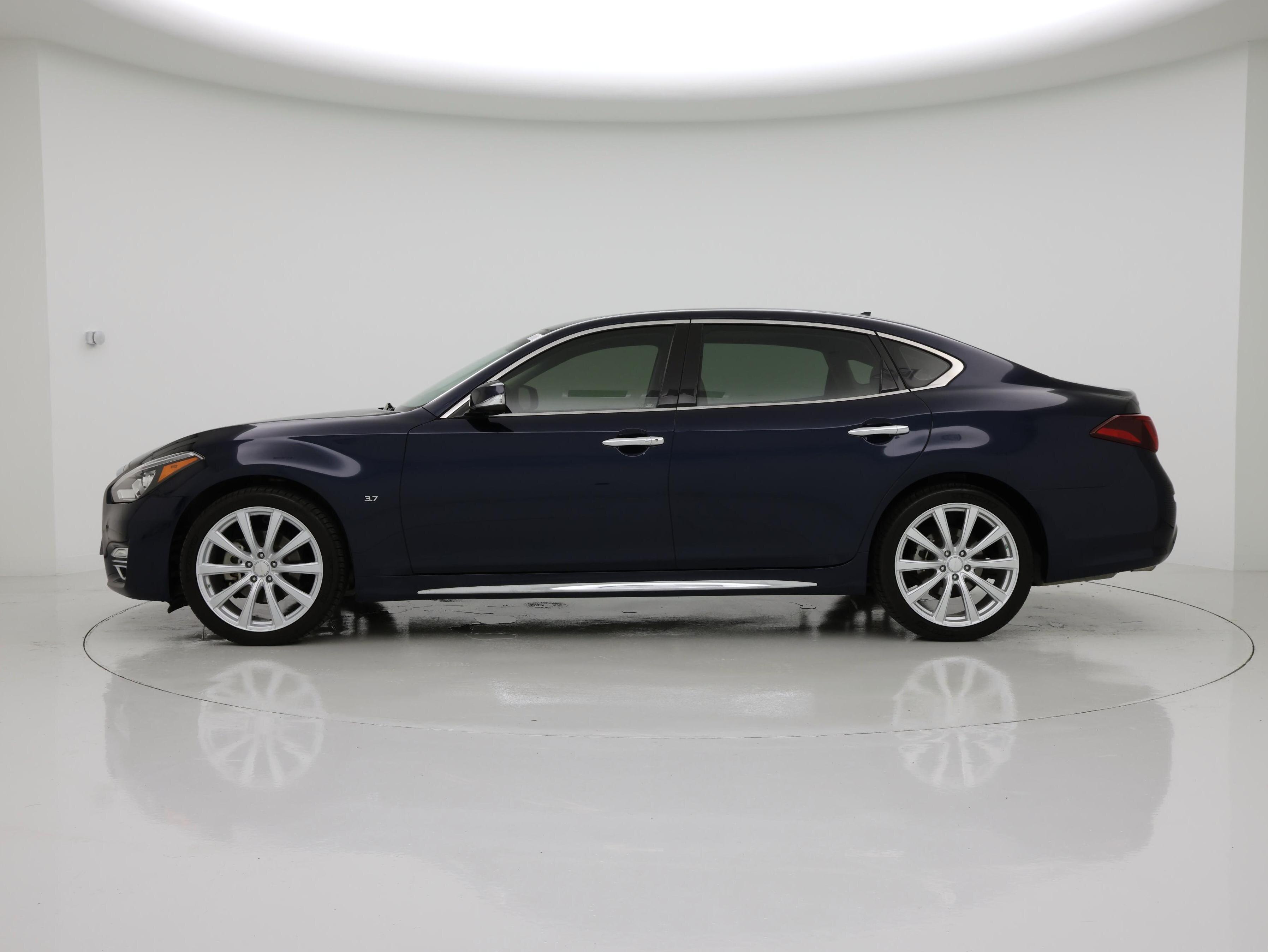 Thumbnail: 2015 INFINITI Q70 - 3