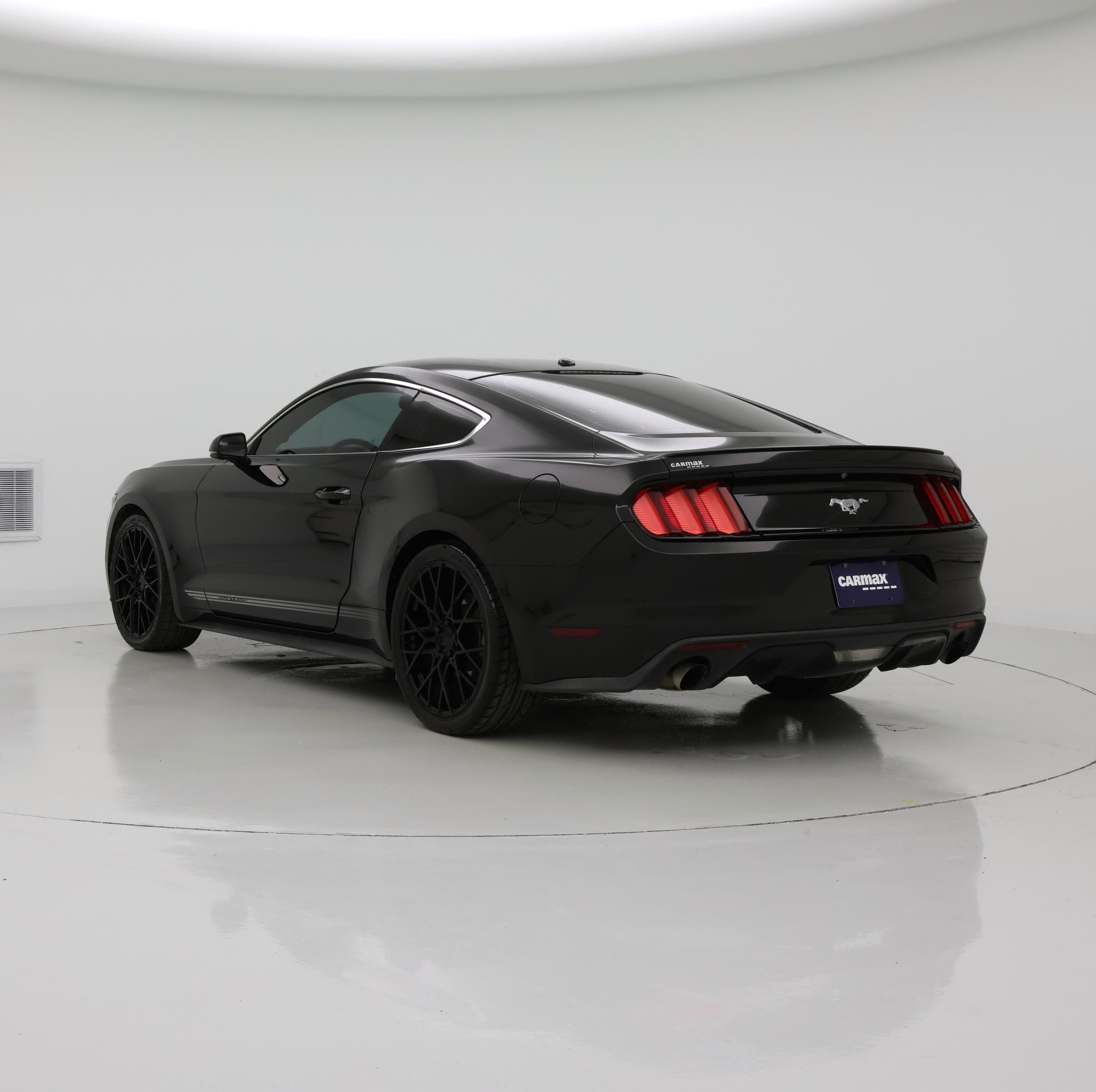 Thumbnail: 2017 Ford Mustang - 2