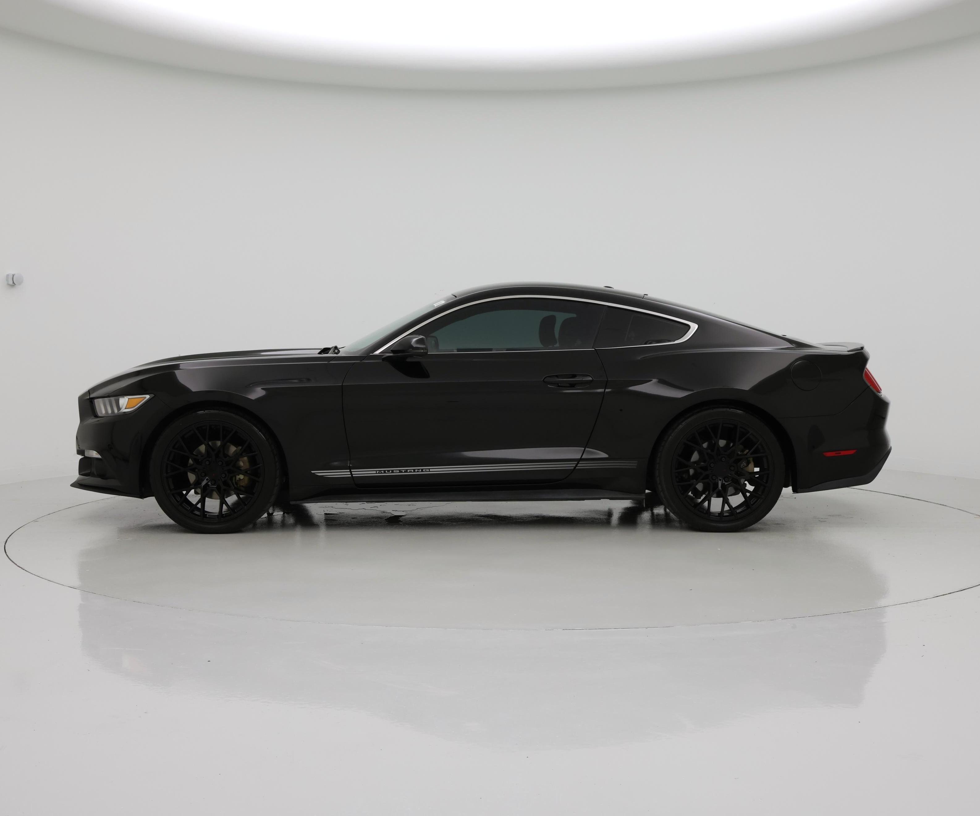 Thumbnail: 2017 Ford Mustang - 3
