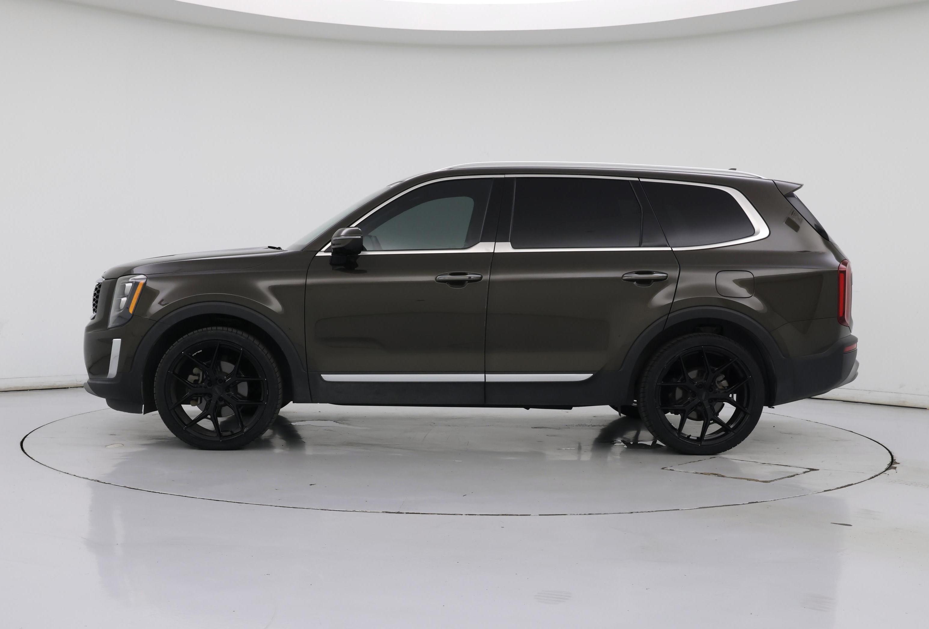 Thumbnail: 2022 Kia Telluride - 3