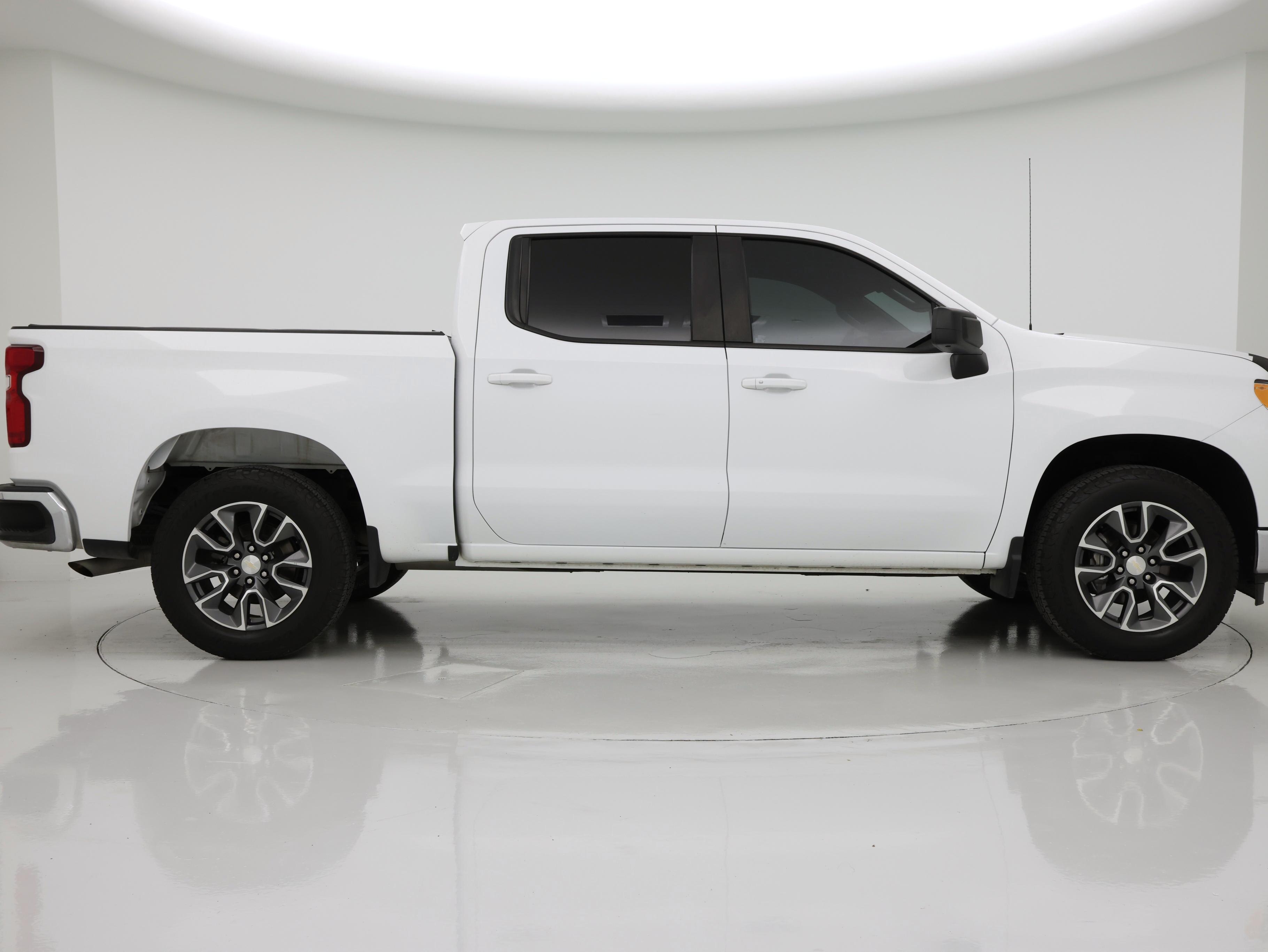 Thumbnail: 2022 Chevrolet Silverado 1500 - 7