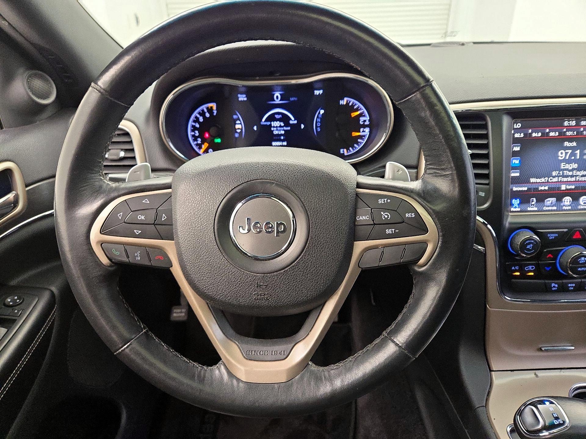 Thumbnail: 2015 Jeep Grand Cherokee - 10