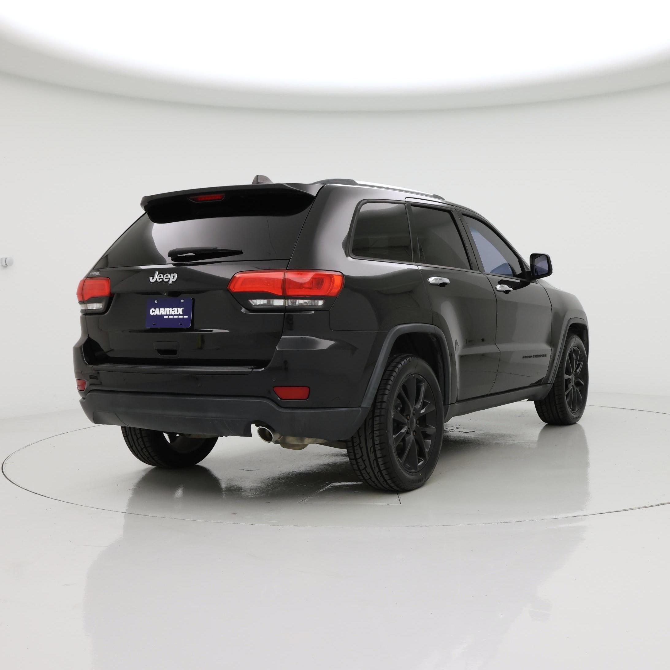 Thumbnail: 2015 Jeep Grand Cherokee - 8