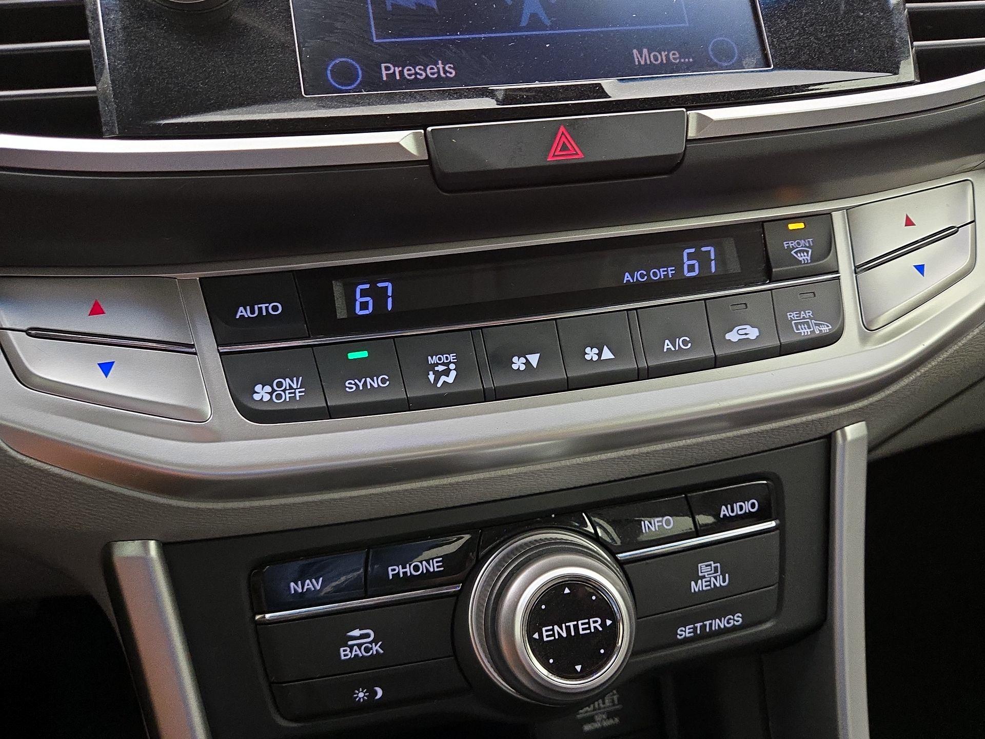 Thumbnail: 2013 Honda Accord - 17