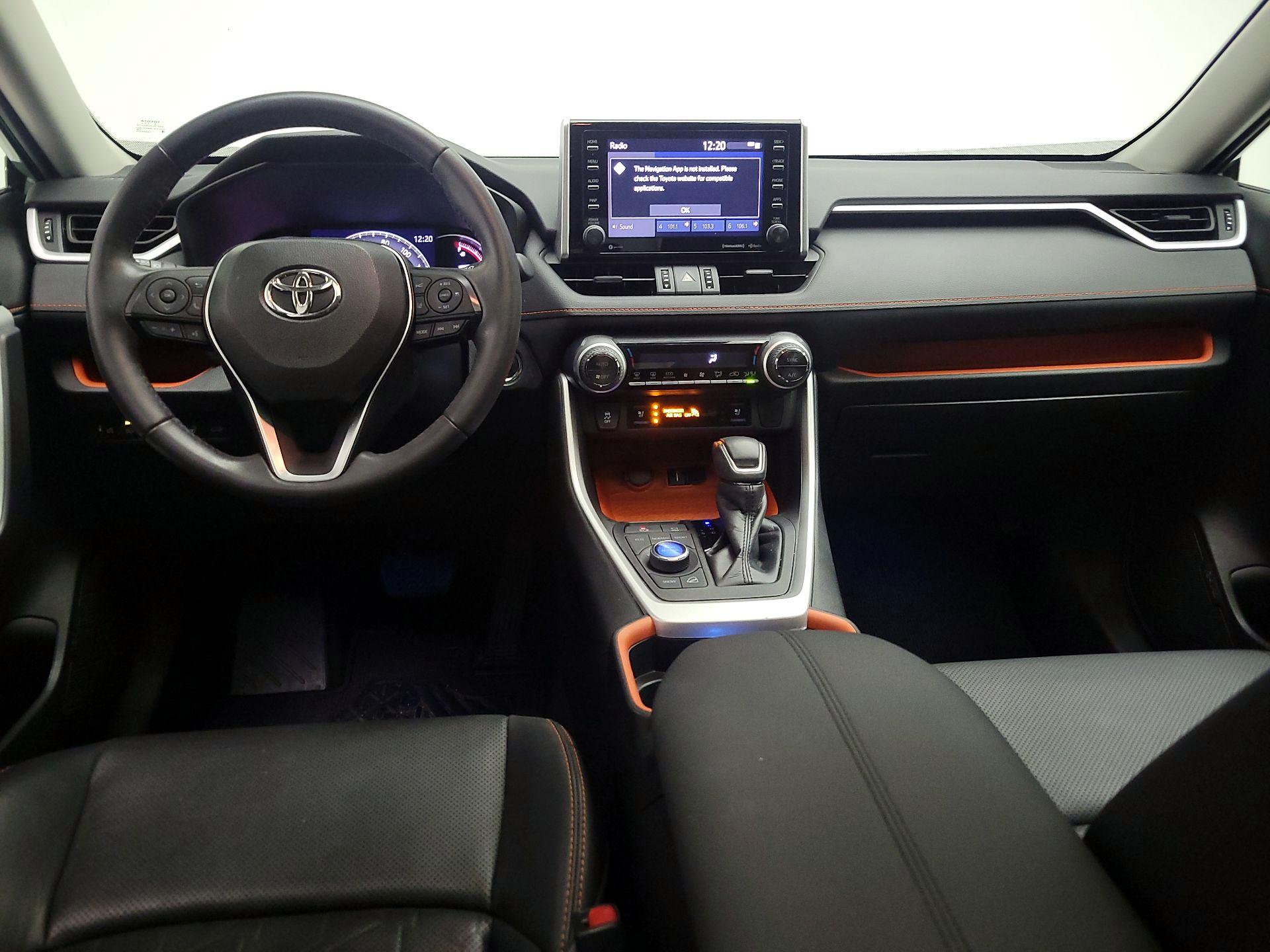 Thumbnail: 2021 Toyota RAV4 - 9