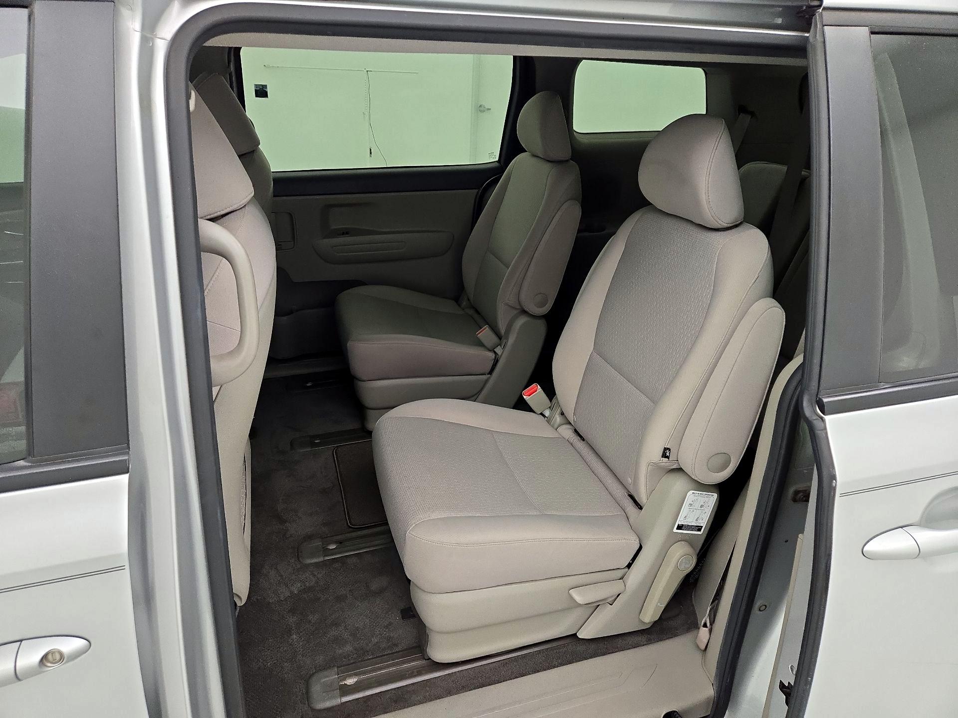 Thumbnail: 2016 Kia Sedona - 19