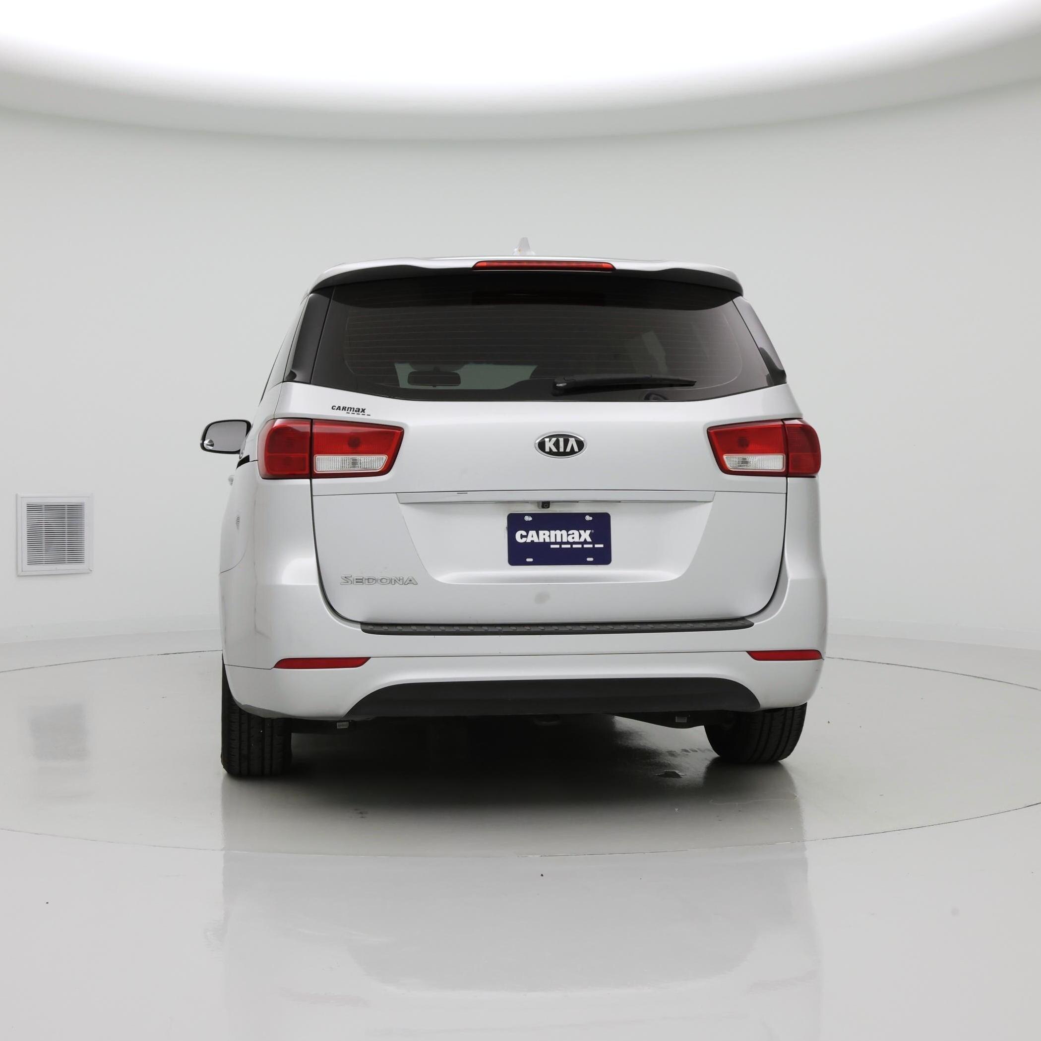 Thumbnail: 2016 Kia Sedona - 6
