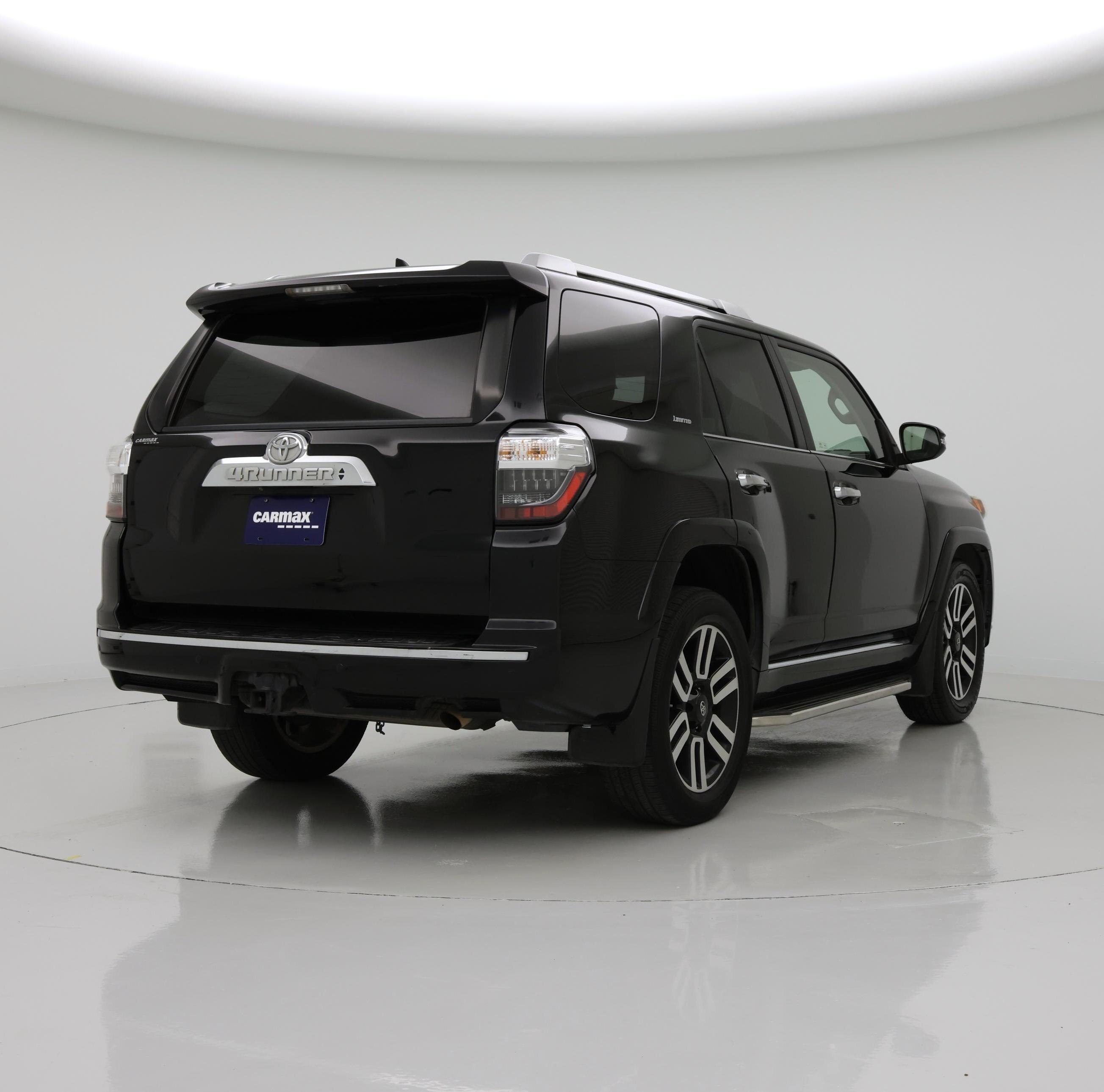 Thumbnail: 2016 Toyota 4Runner - 8
