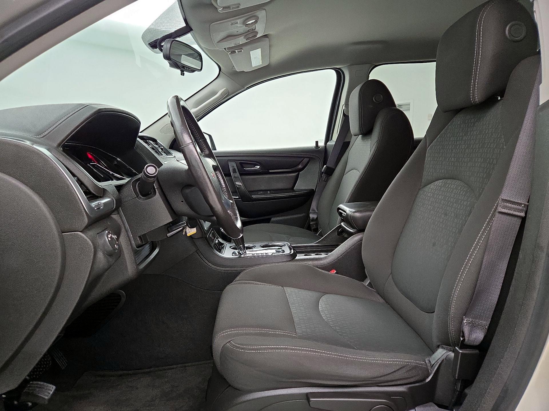 Thumbnail: 2015 GMC Acadia - 11