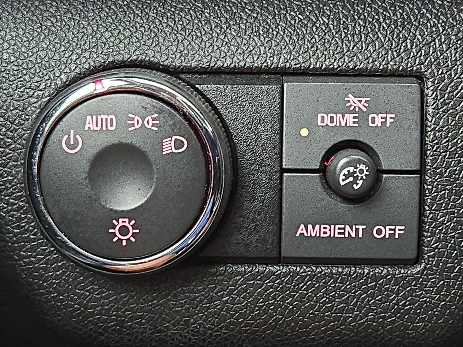 Thumbnail: 2015 GMC Acadia - 13