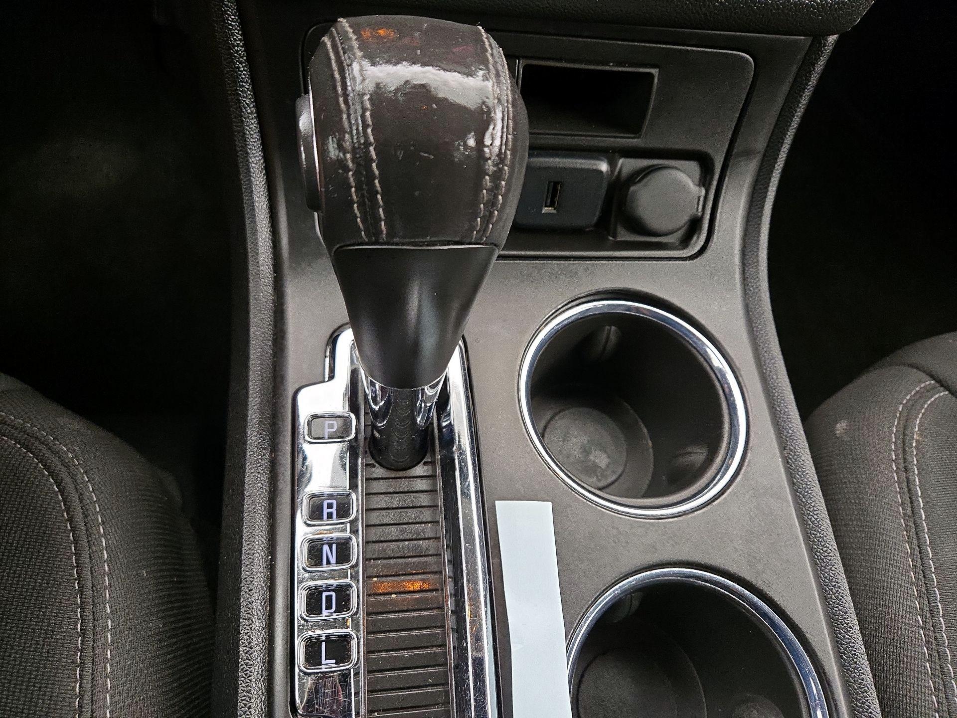Thumbnail: 2015 GMC Acadia - 17
