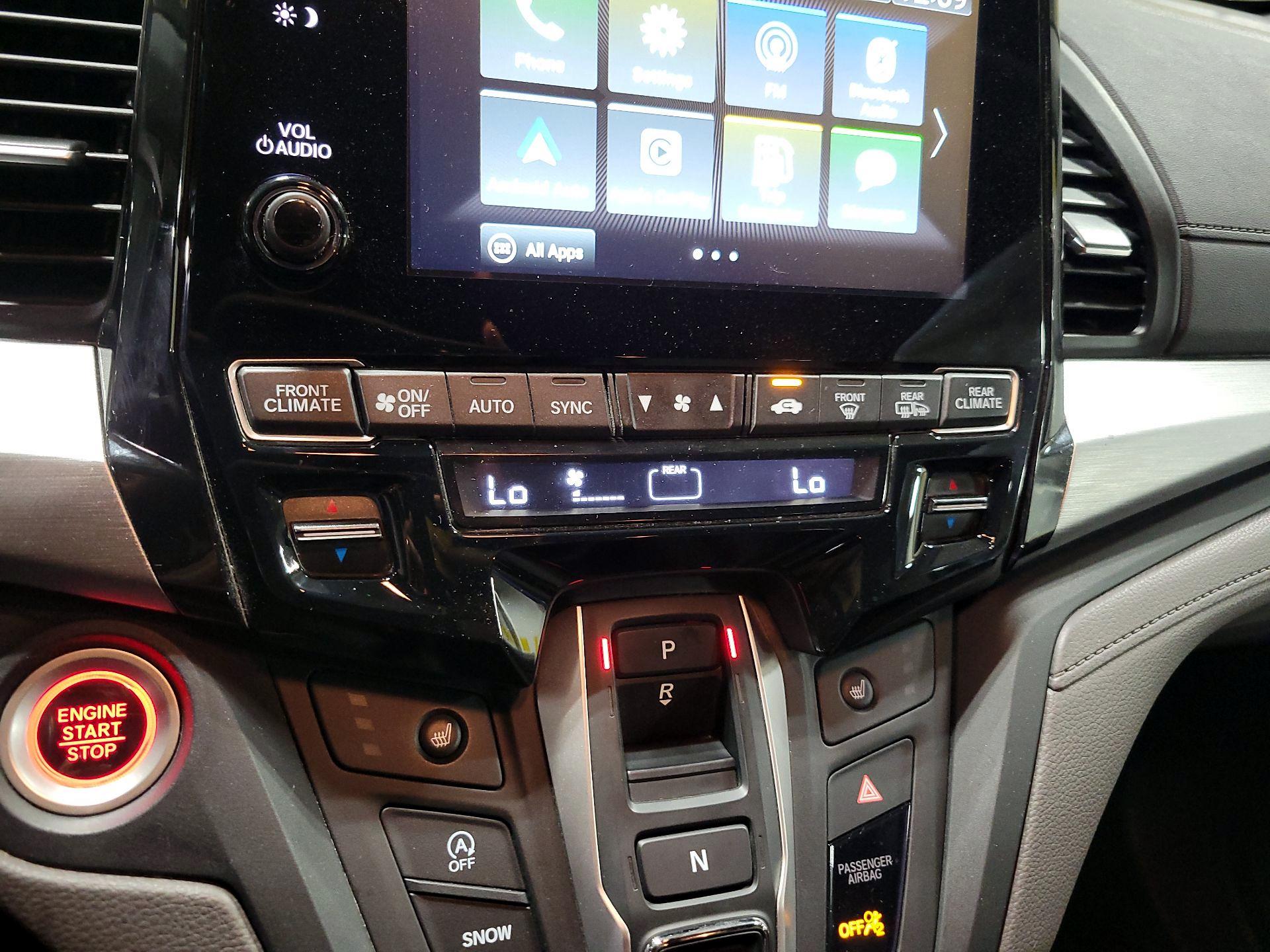 Thumbnail: 2020 Honda Odyssey - 16