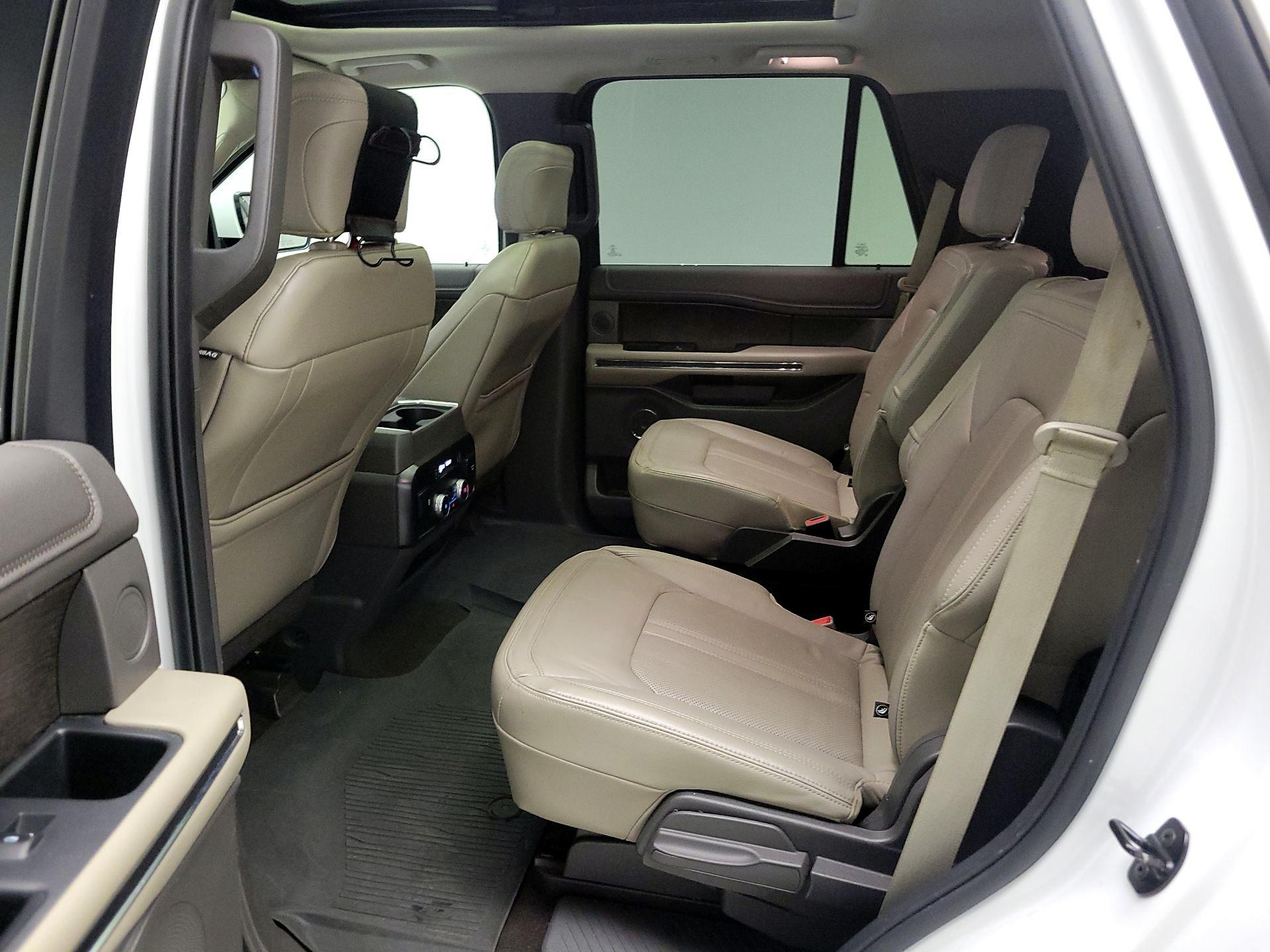 Thumbnail: 2019 Ford Expedition - 19