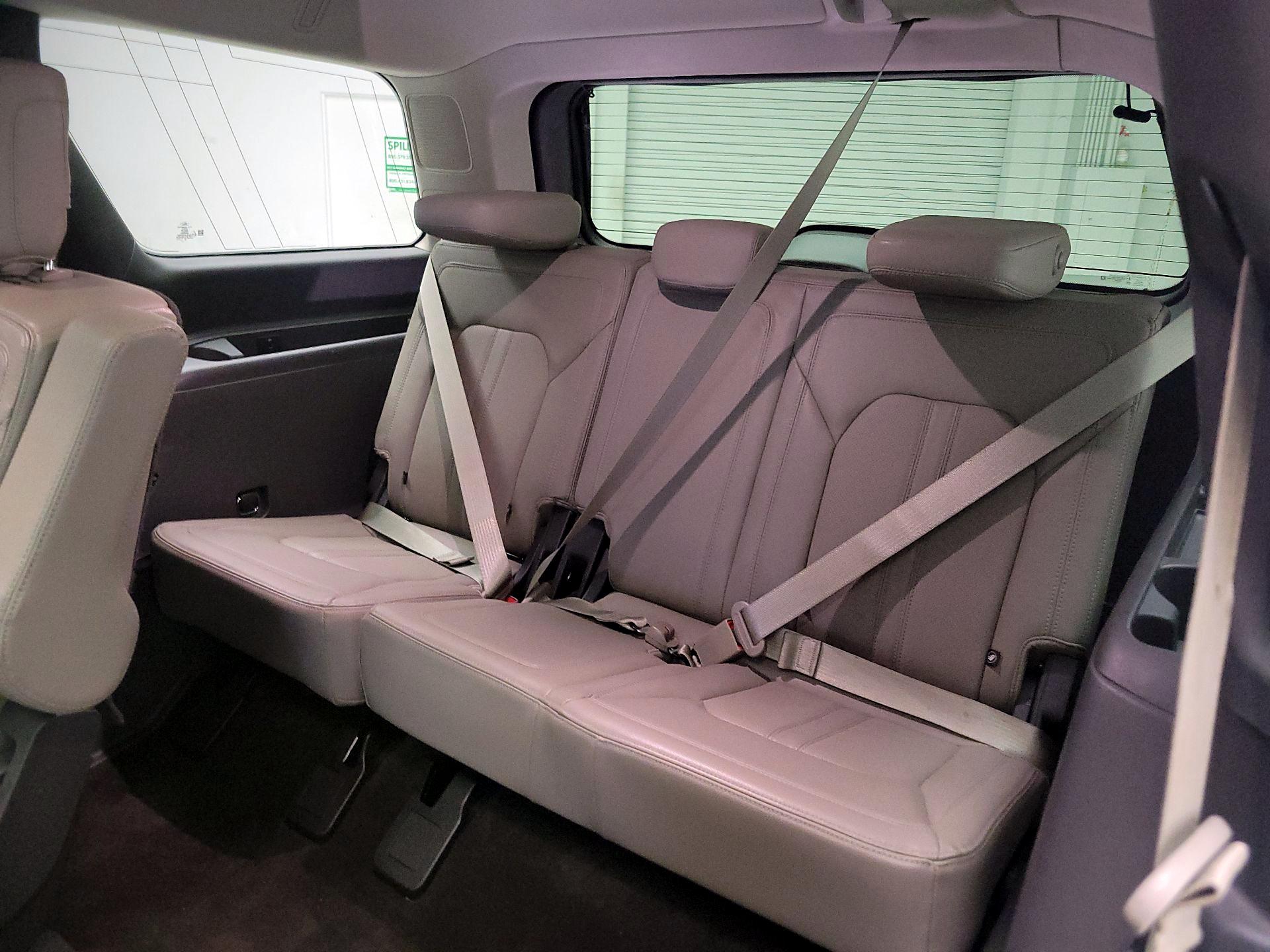 Thumbnail: 2019 Ford Expedition - 20