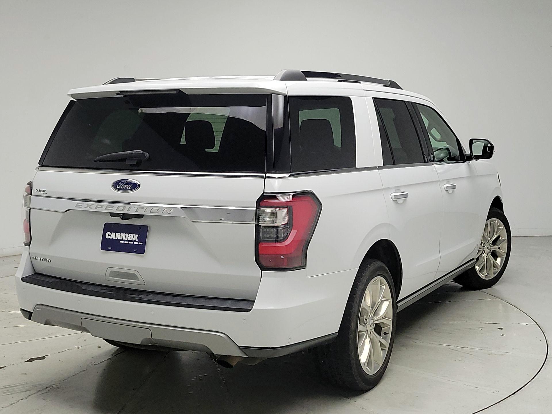Thumbnail: 2019 Ford Expedition - 5
