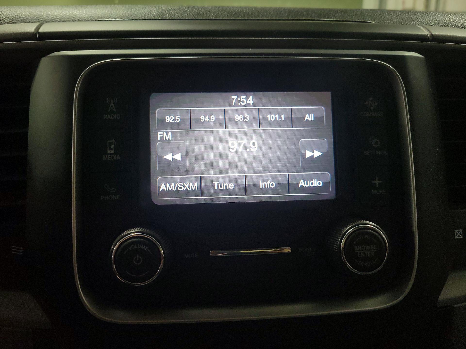 Thumbnail: 2022 RAM 1500 Classic - 14