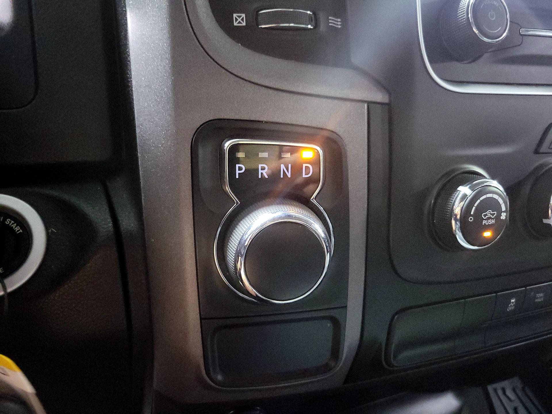 Thumbnail: 2022 RAM 1500 Classic - 16