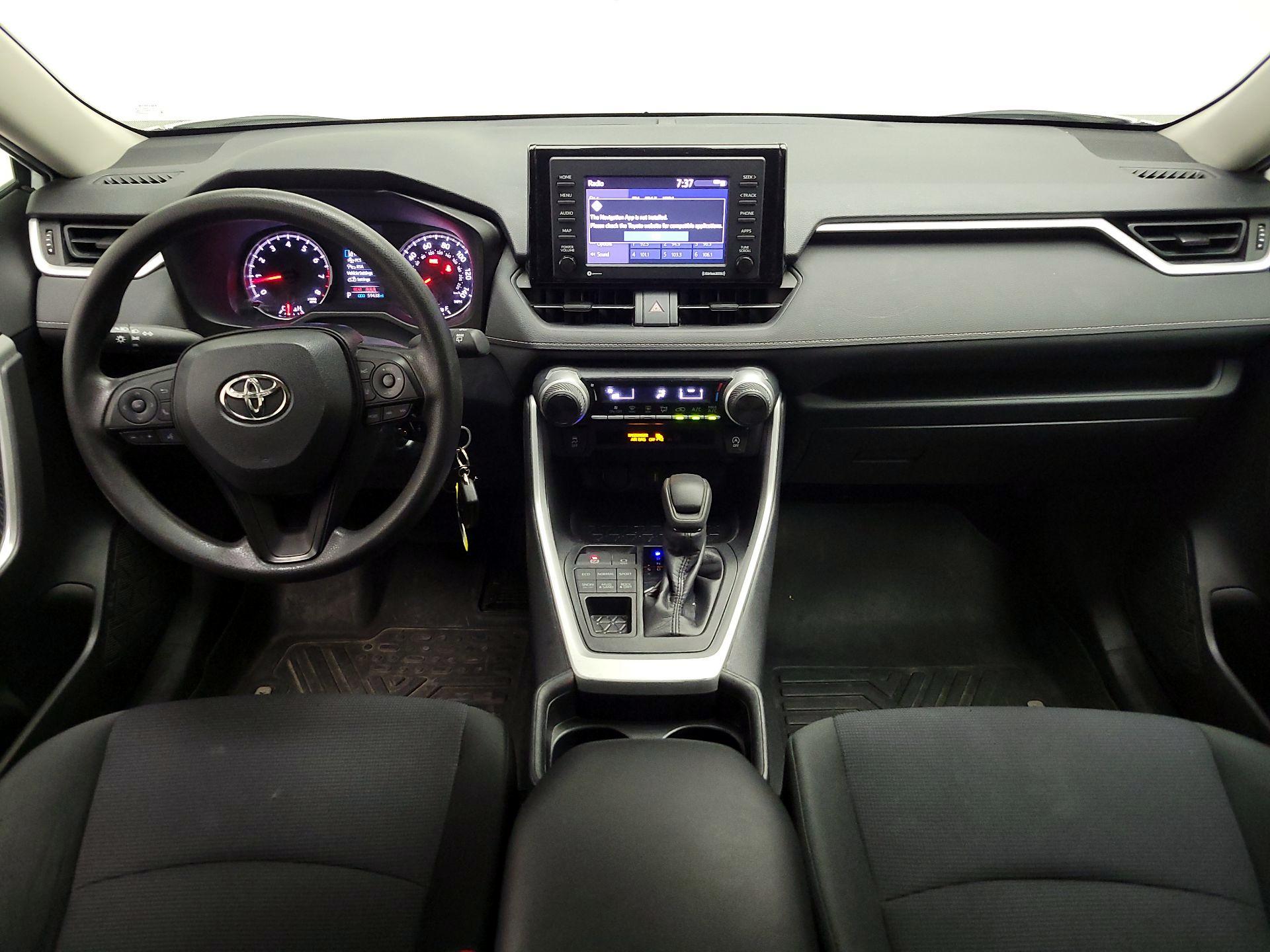 Thumbnail: 2020 Toyota RAV4 - 9